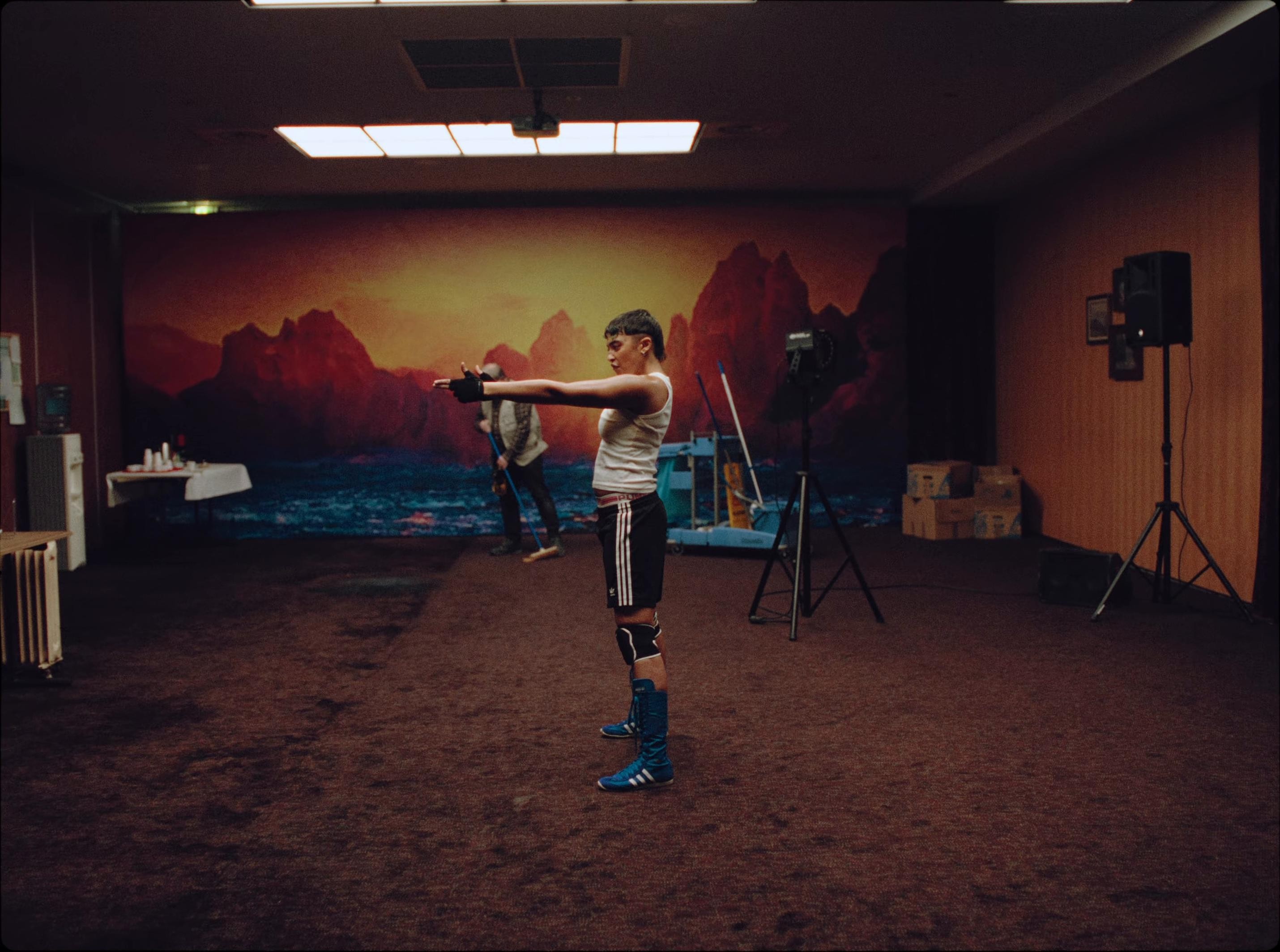 BIEN MÉRITÉ (2025) —  shot,  lighting