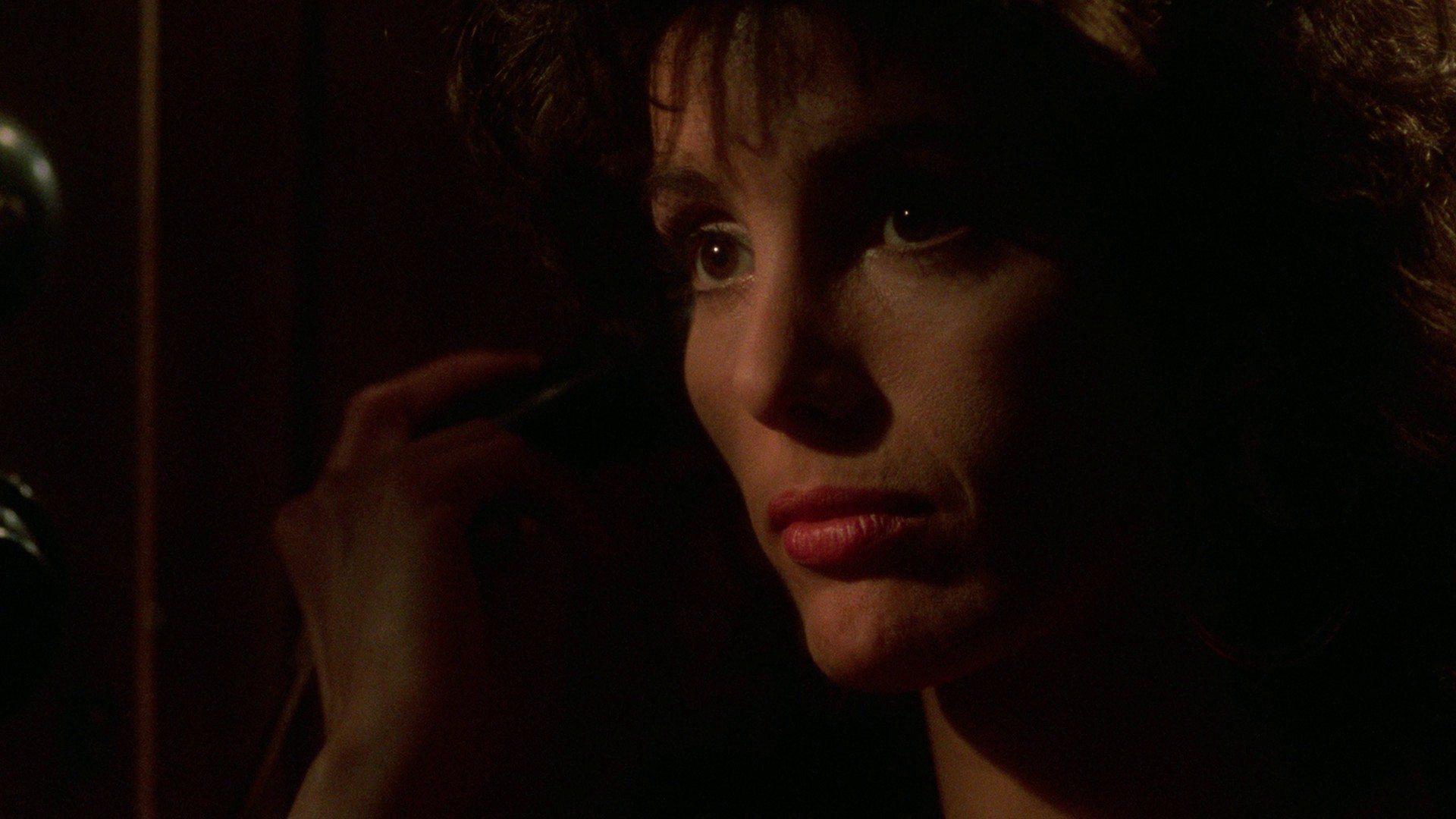 Trapped Alive (1988) —  shot,  lighting