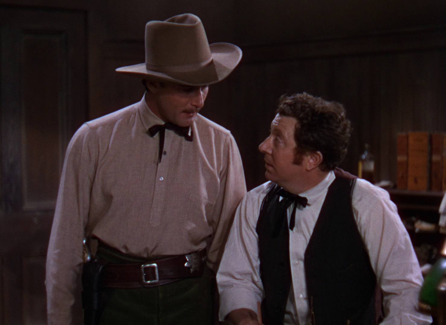 Dodge City (1939) —  shot,  lighting