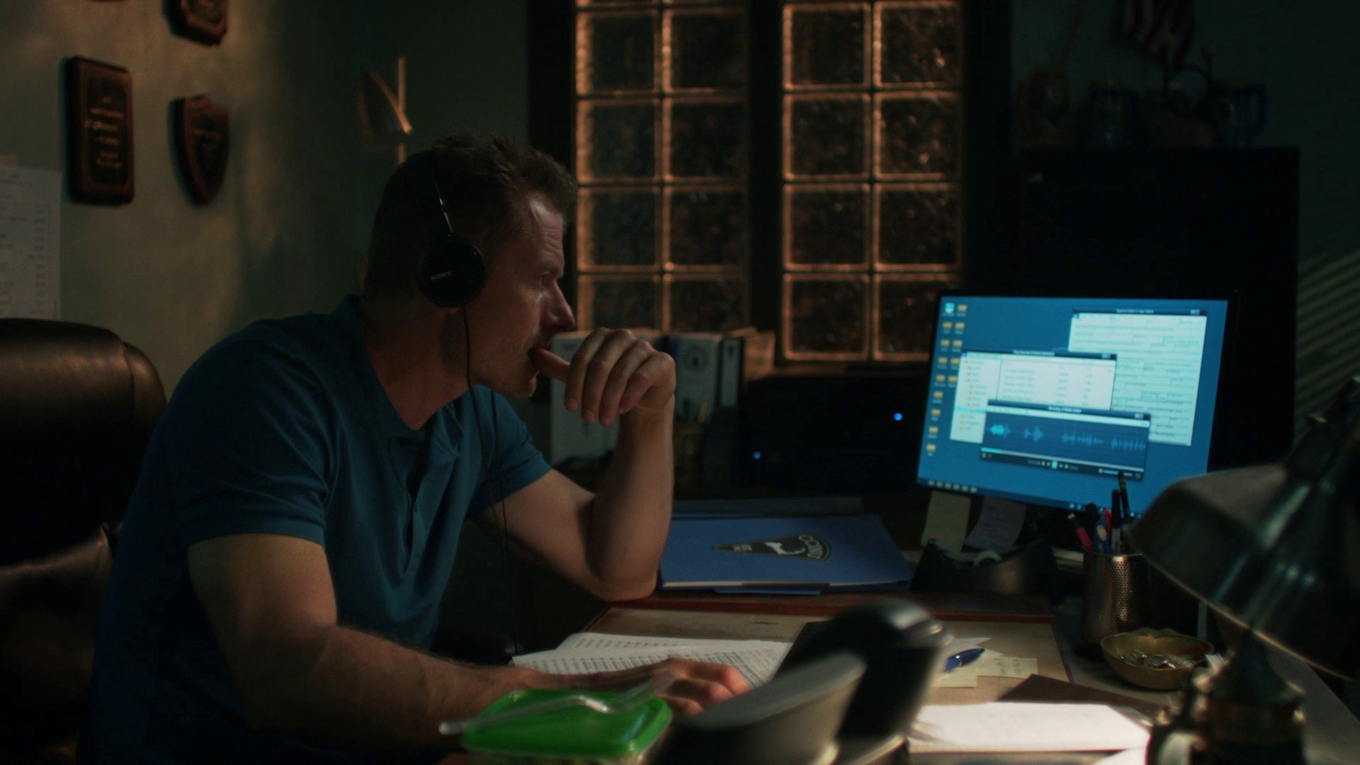 Severely Weatherbeaten (2020) —  shot,  lighting