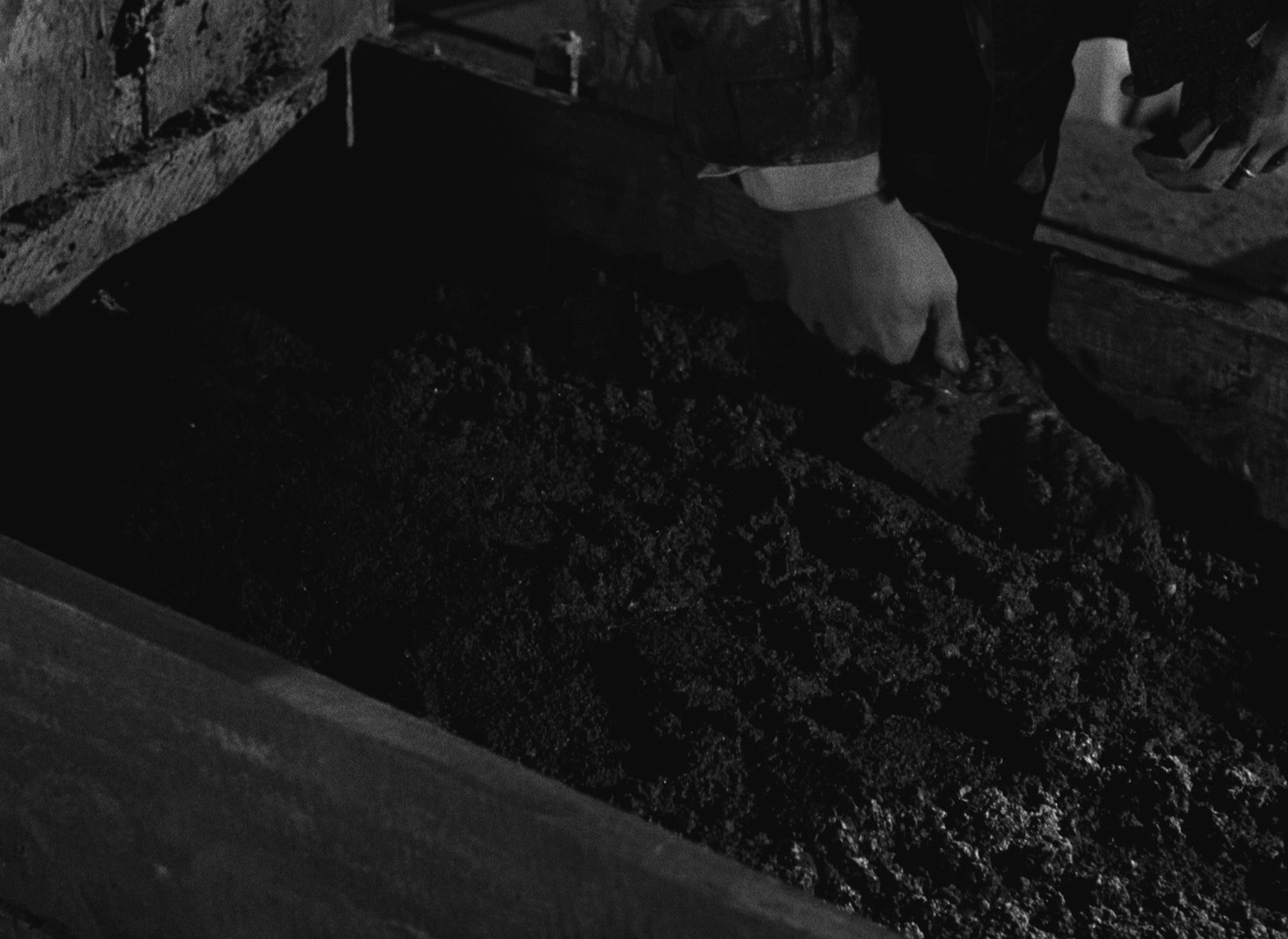 Back to the Wall (1958) —  shot,  lighting