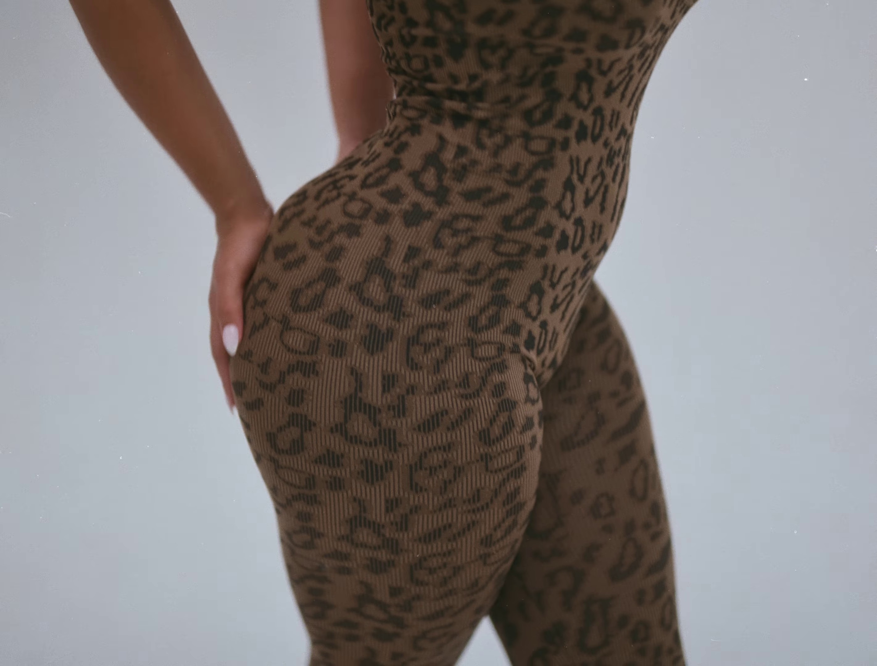 Lovin On Me (2023) —  shot,  lighting