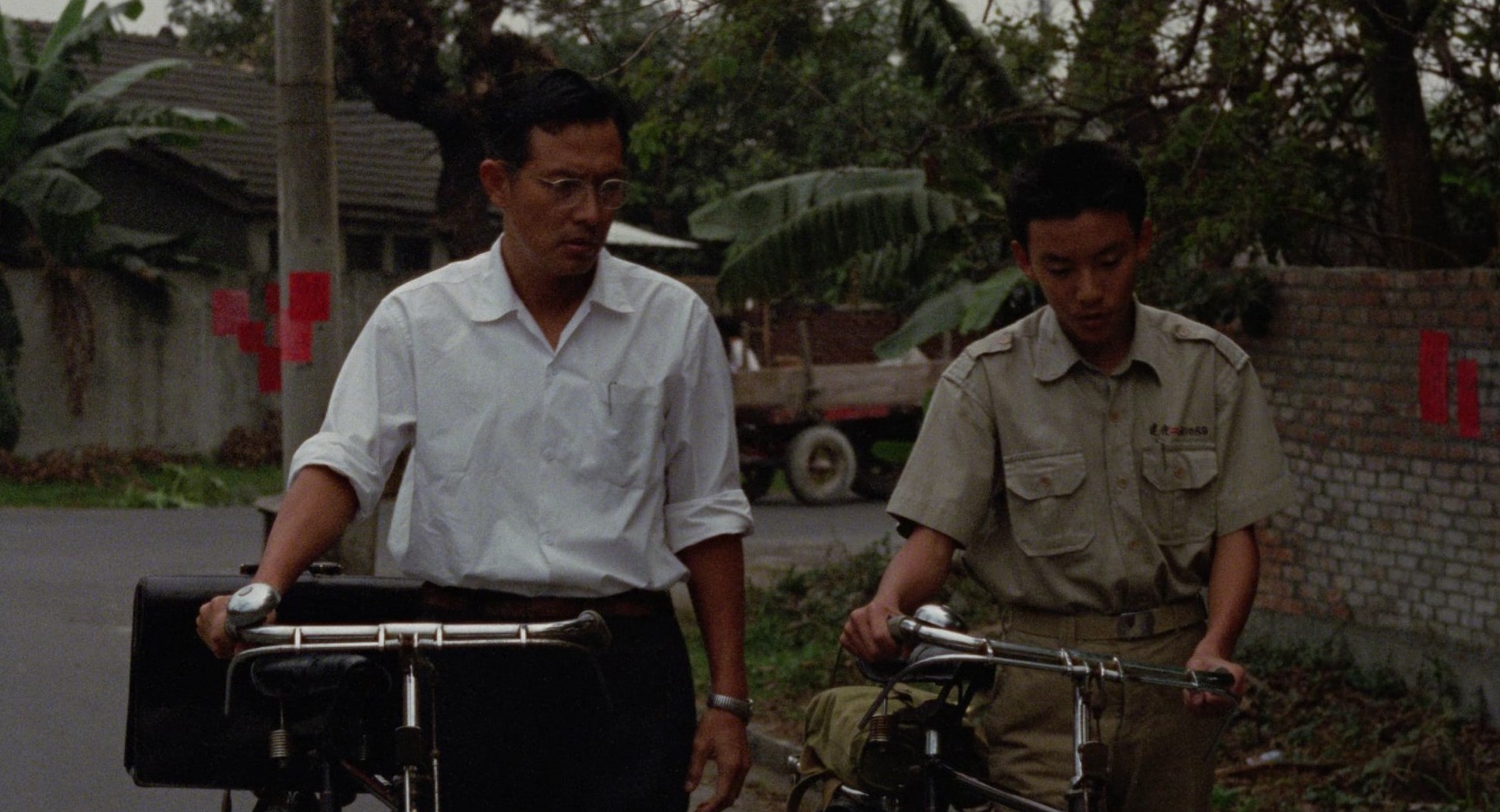 A Brighter Summer Day (1991) —  shot,  lighting