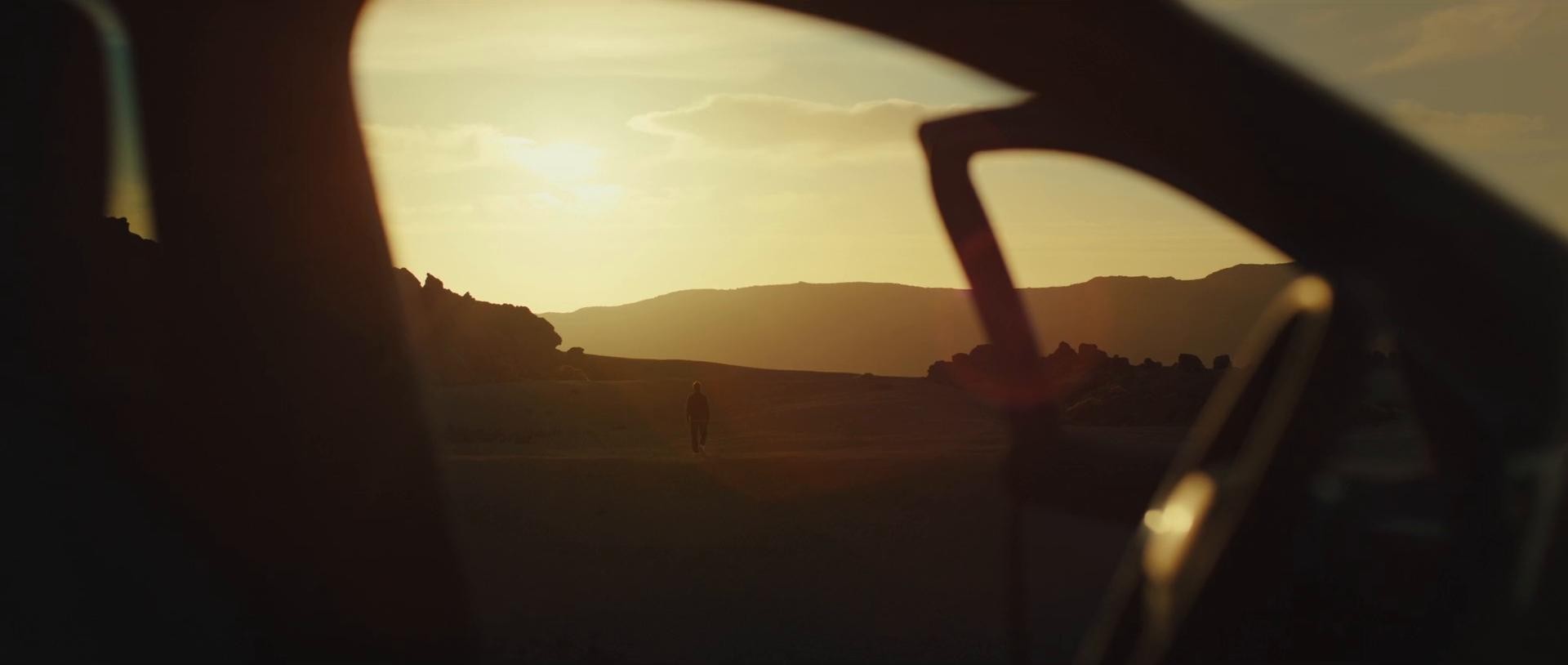 RENAULT - VOYAGE (2025) —  shot,  lighting