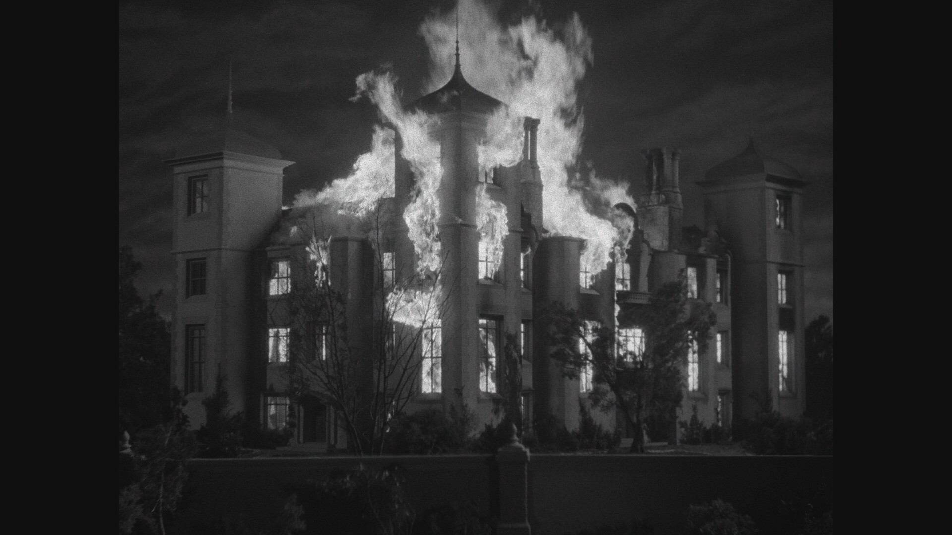 The Ghost of Frankenstein (1942) —  shot,  lighting