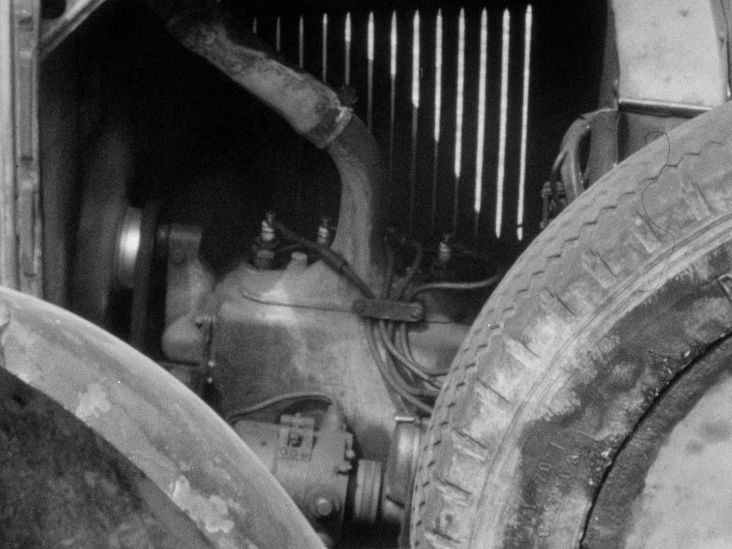 Diptych (2011) —  shot,  lighting