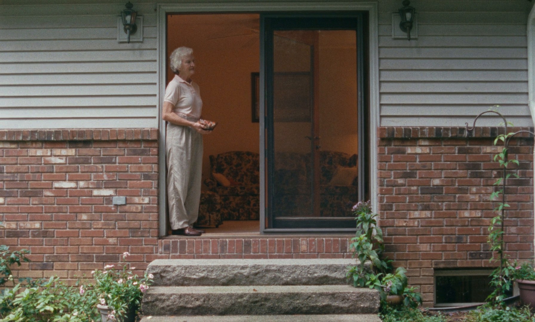 Janet Planet (2024) —  shot,  lighting