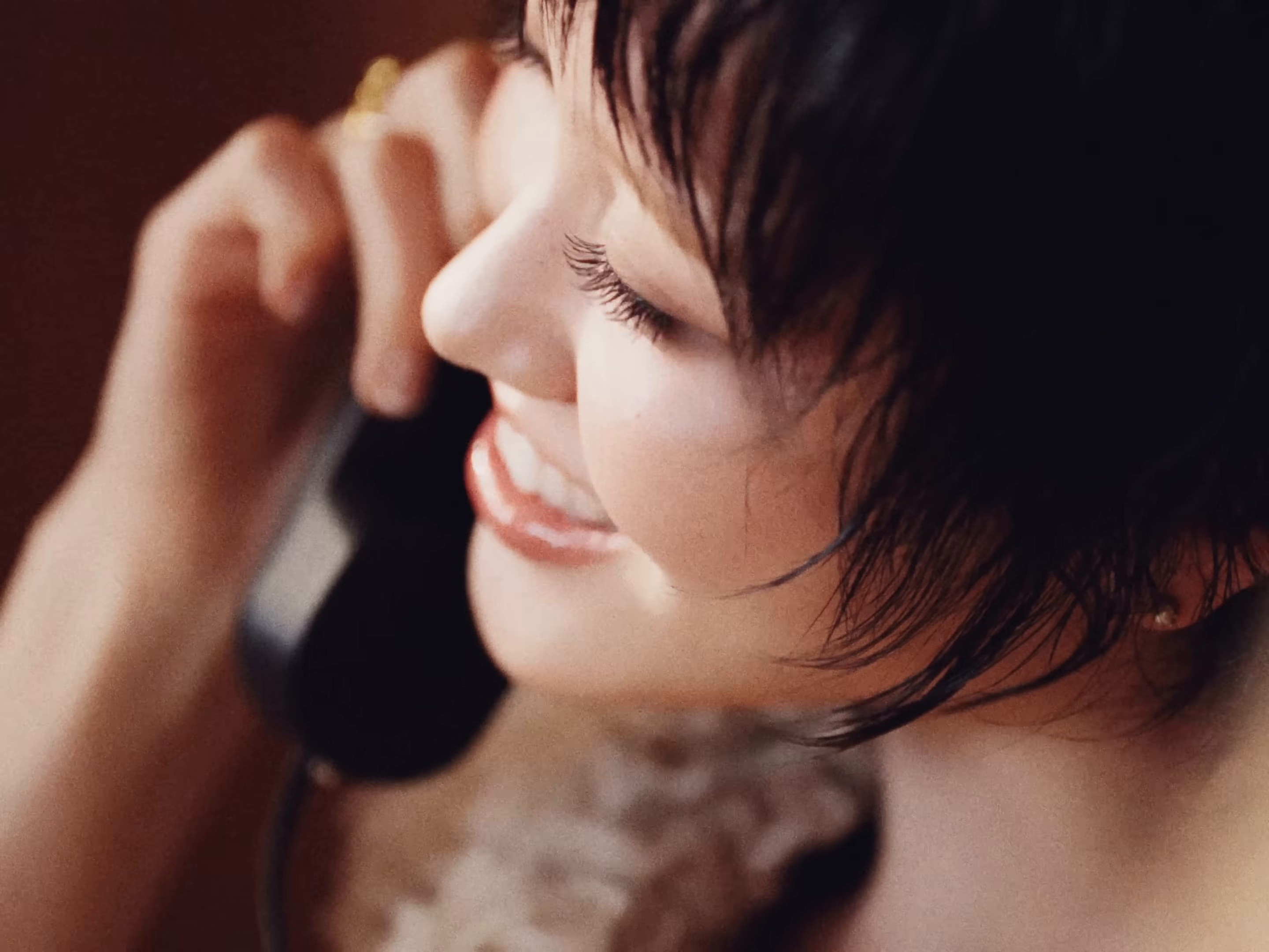 4 SEASONS (2025) —  shot,  lighting