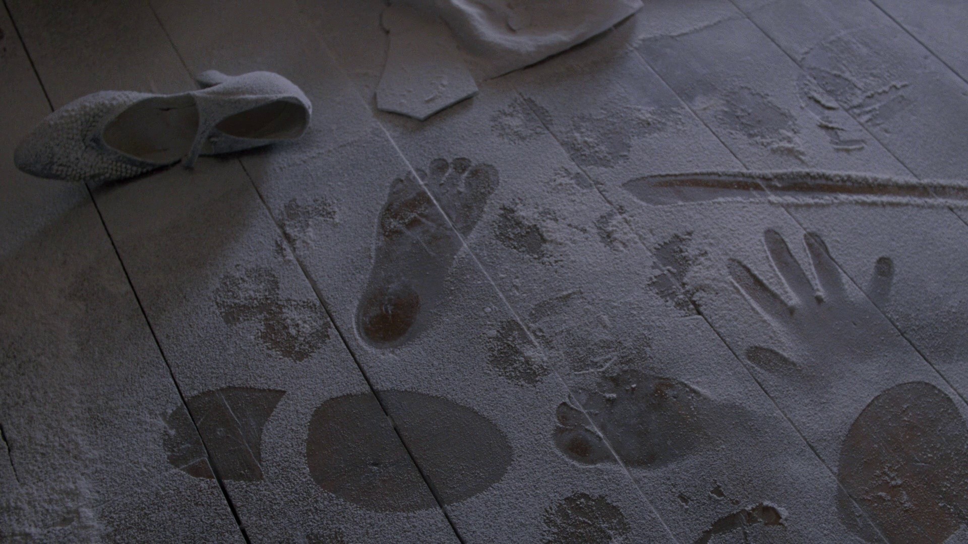 Empire of the Sun (1987) —  shot,  lighting