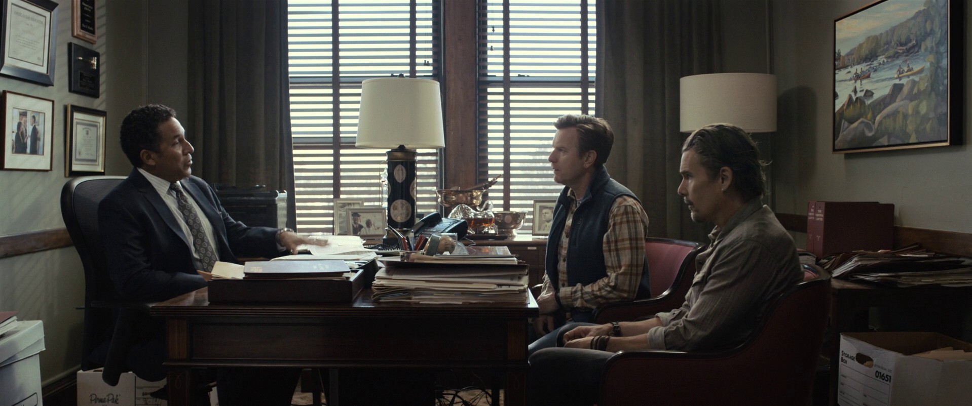 Raymond & Ray (2022) —  shot,  lighting