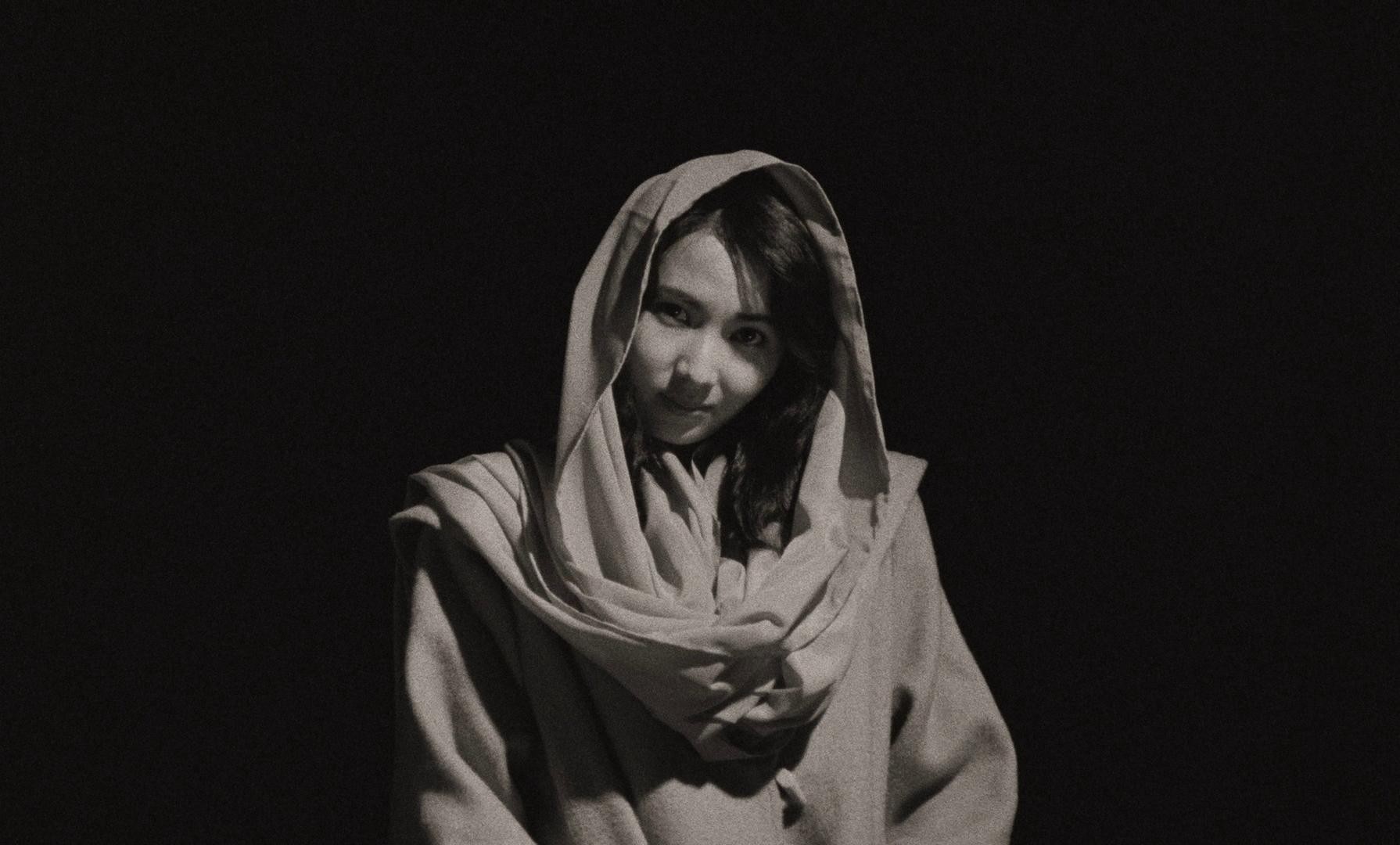 The Red Spectacles (1987) —  shot,  lighting