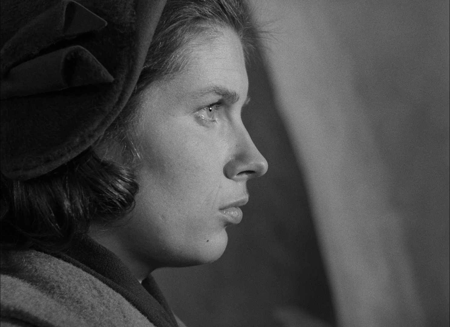 Winter Light (1963) —  shot,  lighting