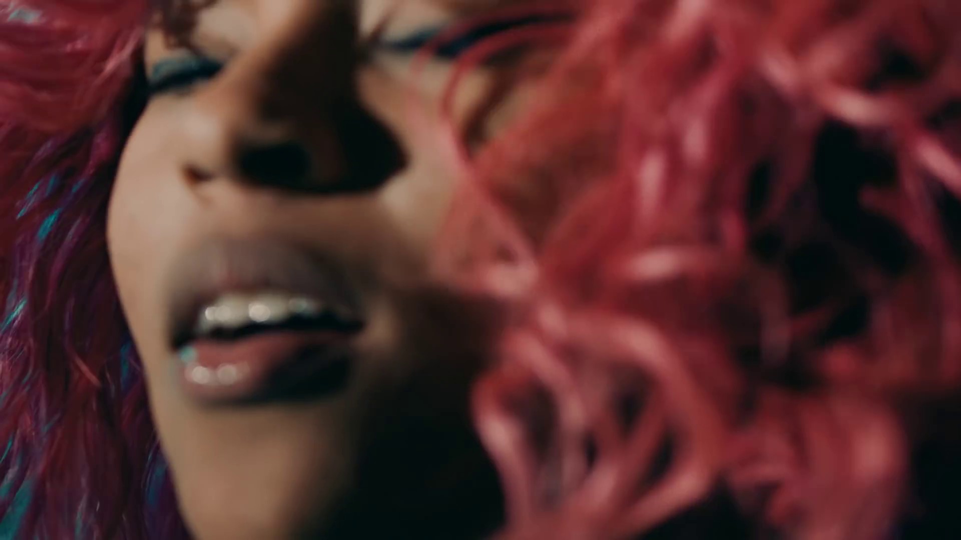 Money Longer (2016) —  shot,  lighting