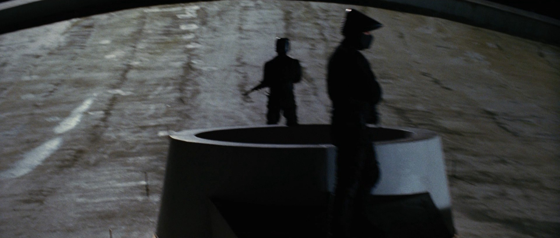 Æon Flux (2005) —  shot,  lighting