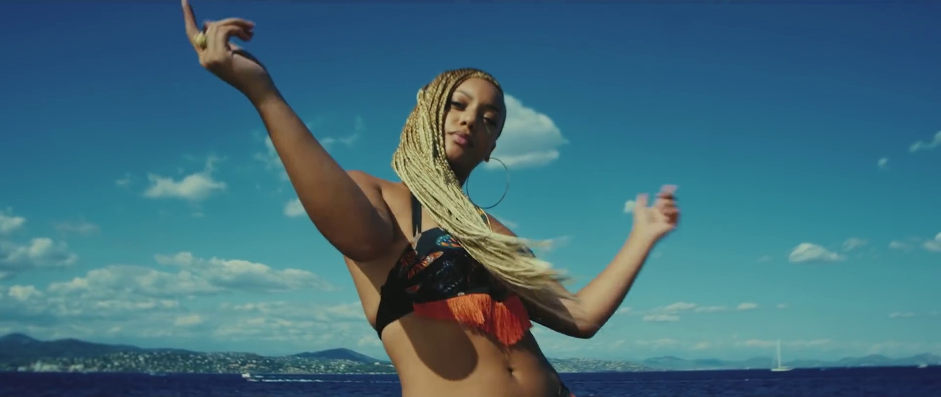 Salé (2017) —  shot,  lighting