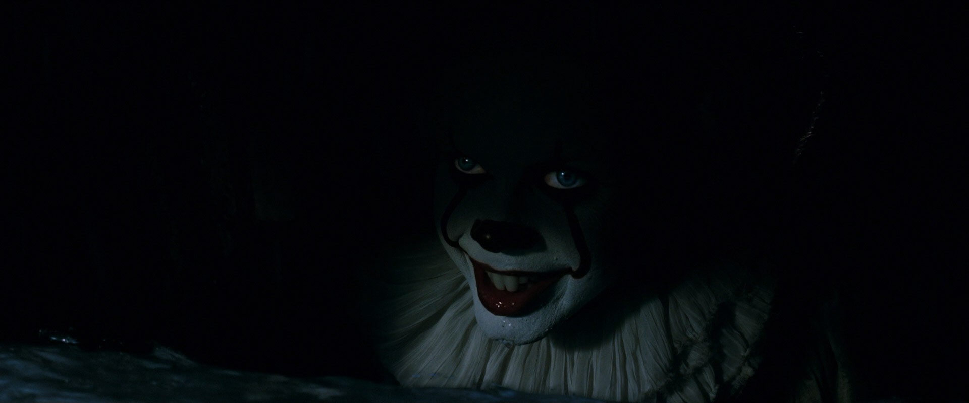 It (2017) —  shot,  lighting