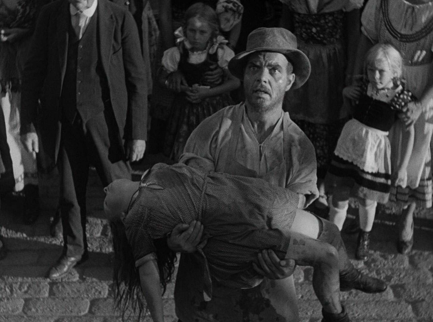 Frankenstein (1931) —  shot,  lighting