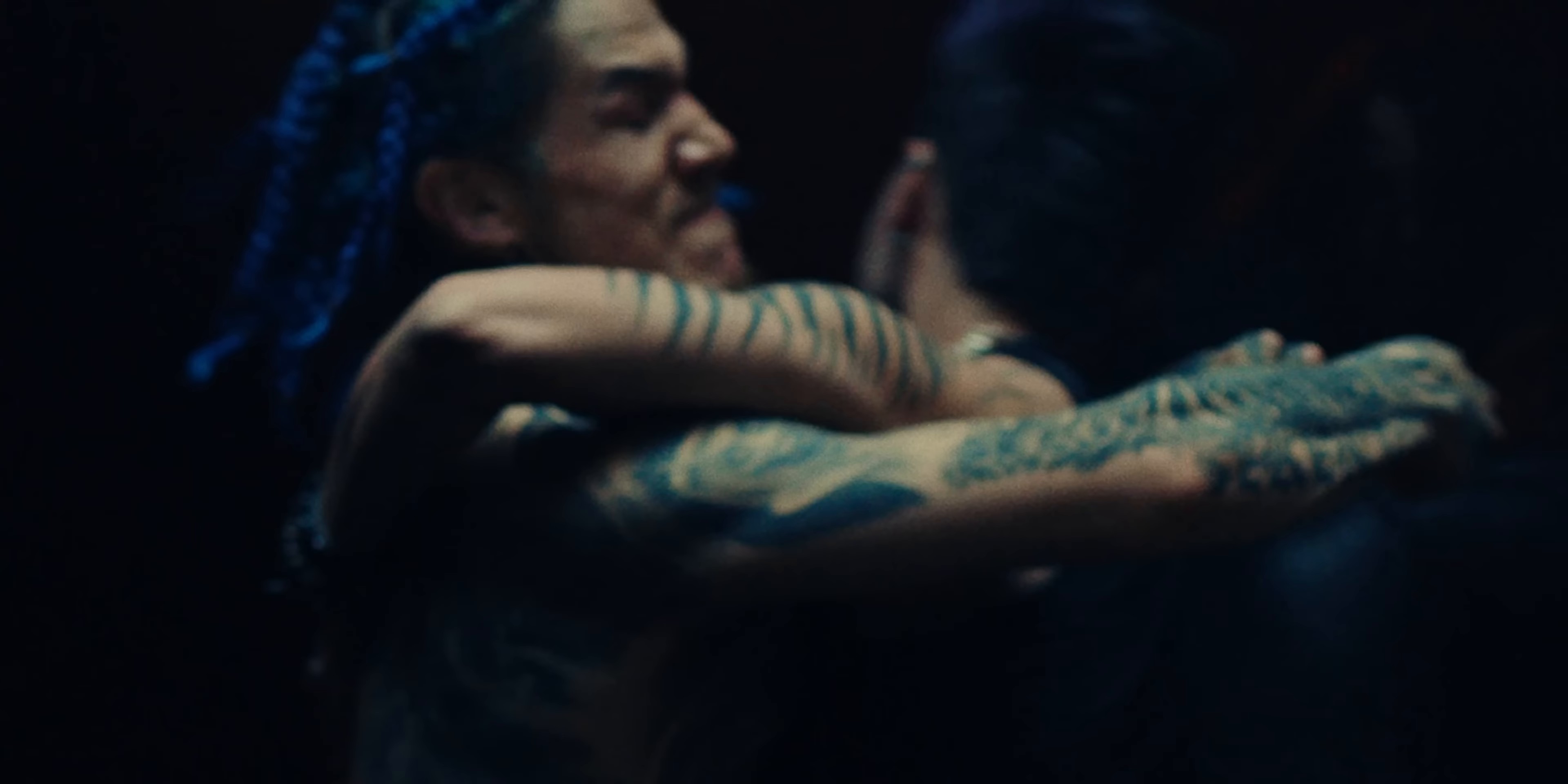 Showbiz (2024) —  shot,  lighting