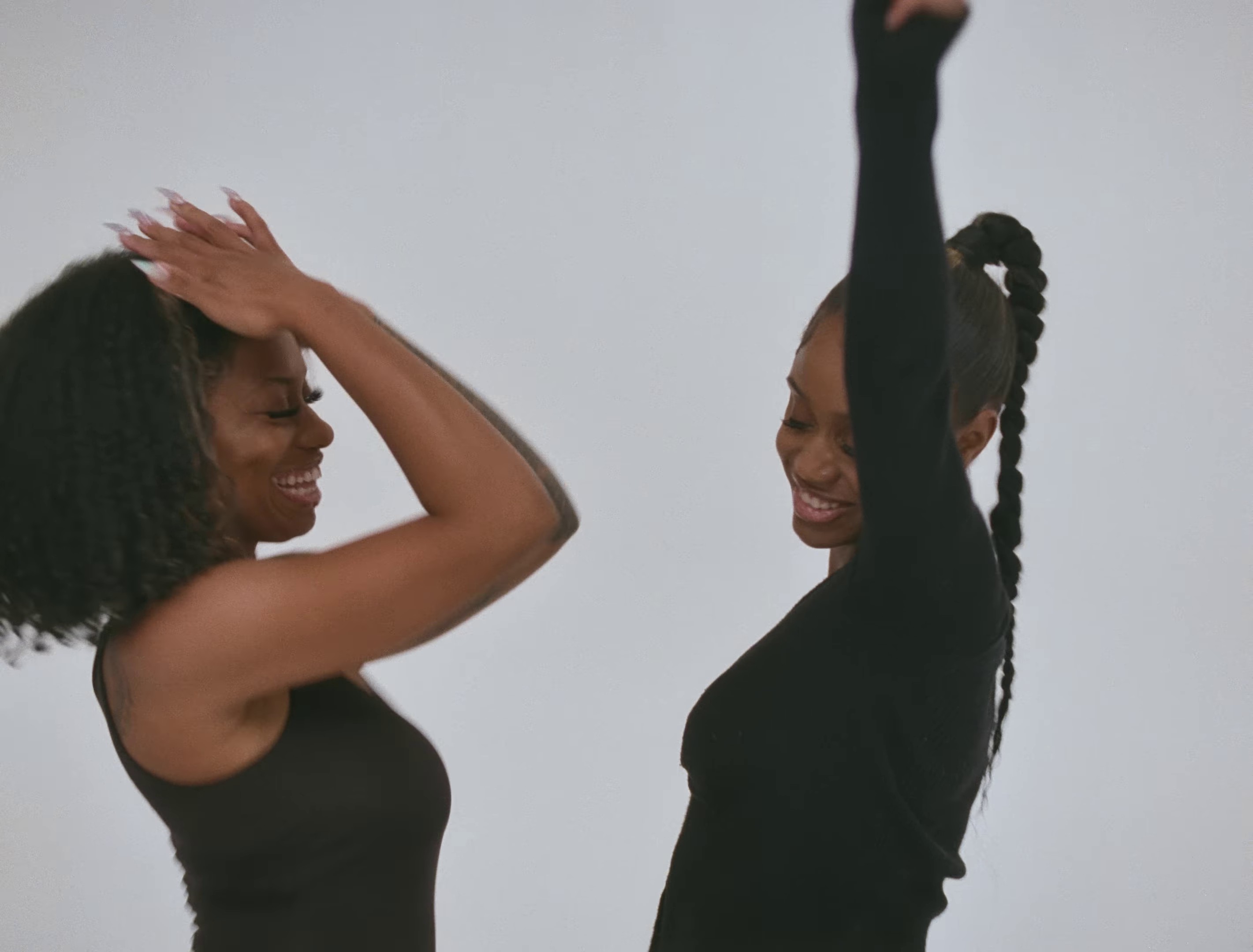 Lovin On Me (2023) —  shot,  lighting