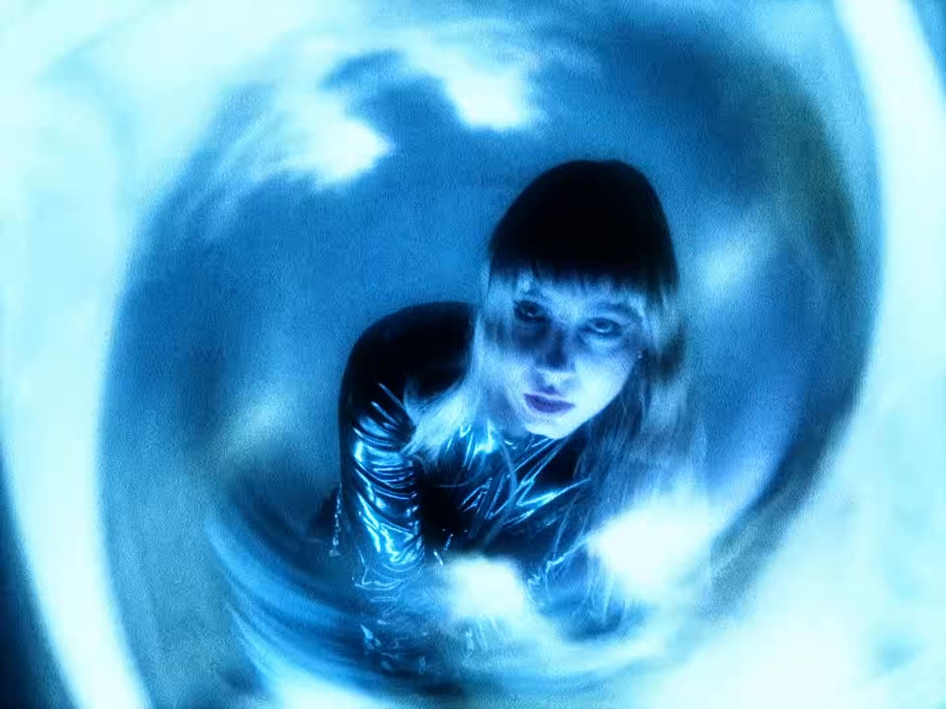 To be free (2024) —  shot,  lighting