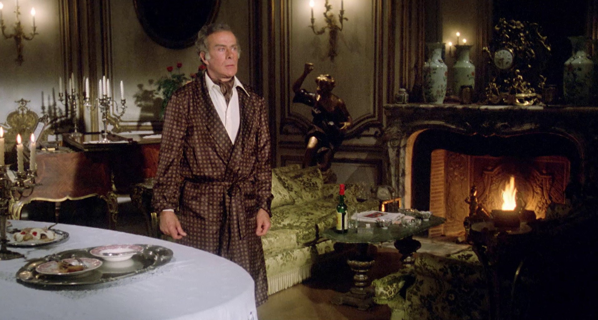 Bloodstained Shadow (1978) —  shot,  lighting