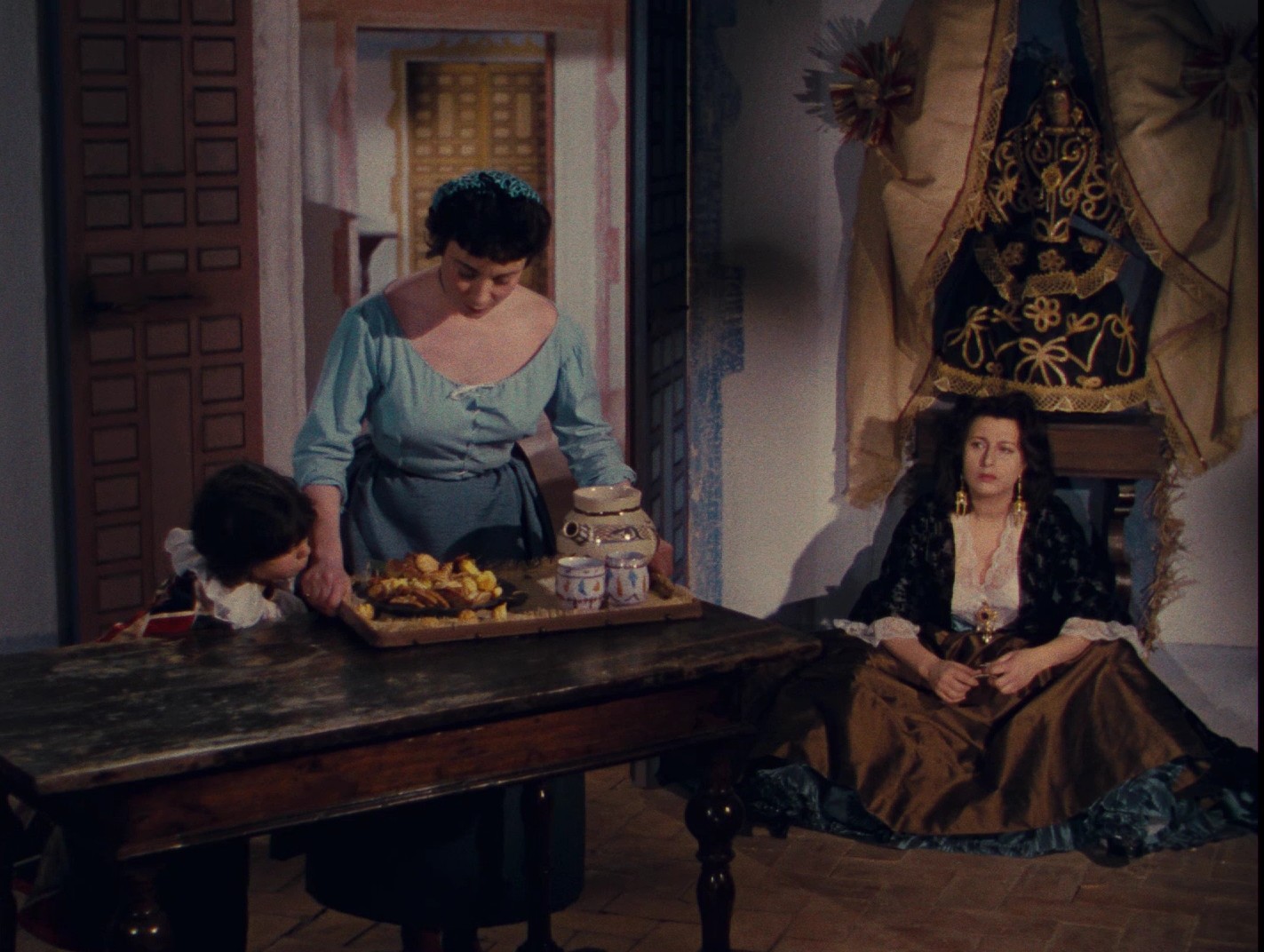 The Golden Coach (1952) —  shot,  lighting