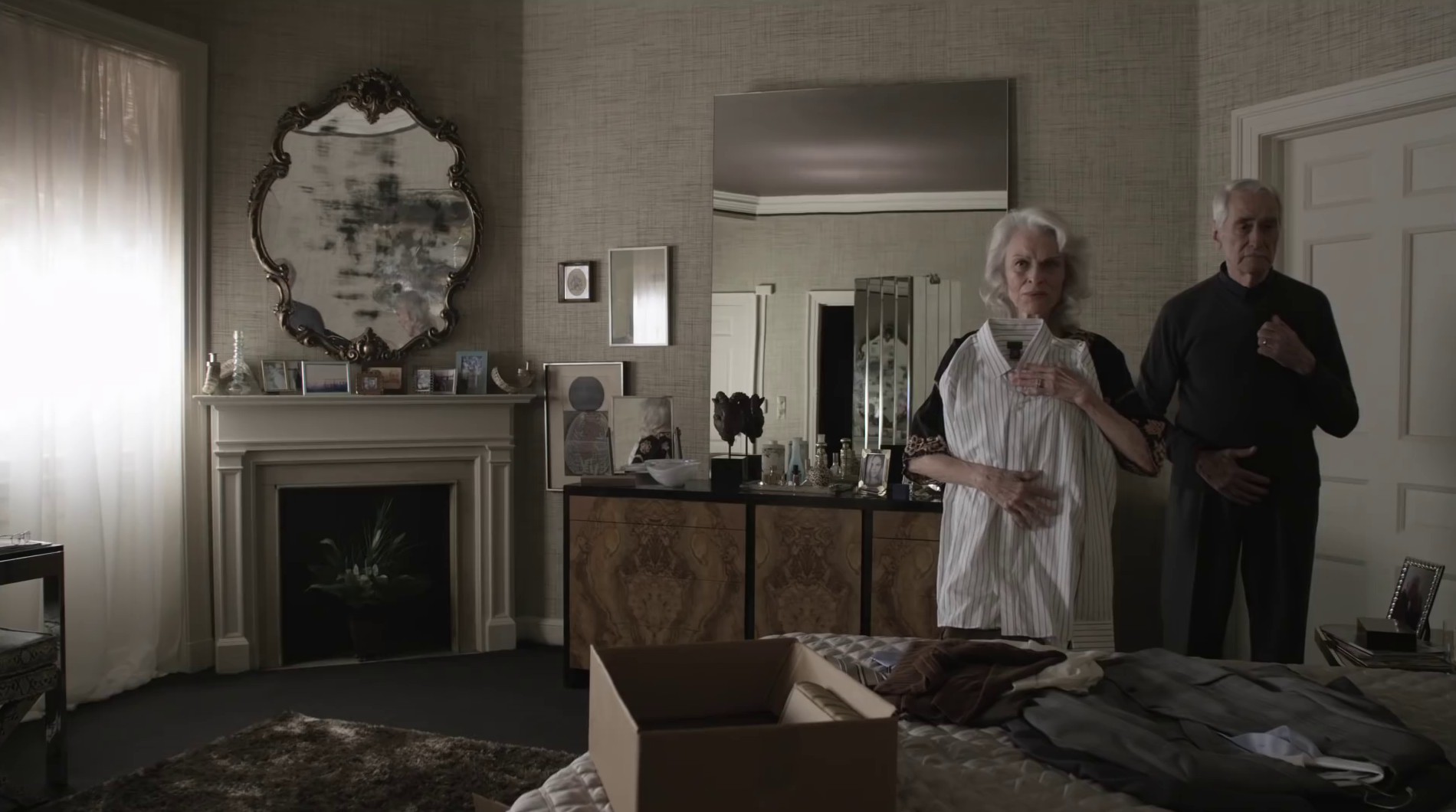 Mirrors (2013) —  shot,  lighting