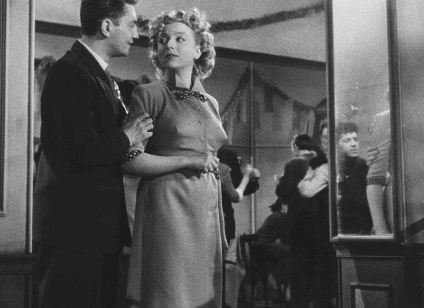 The Night Is My Kingdom (1951) —  shot,  lighting