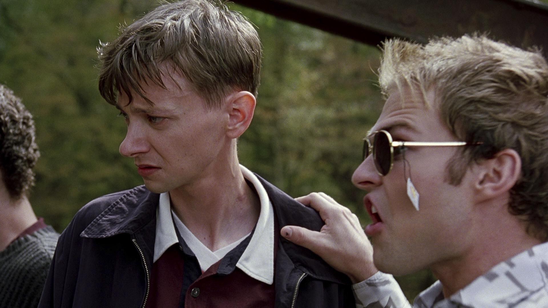 Road Trip (2000) —  shot,  lighting