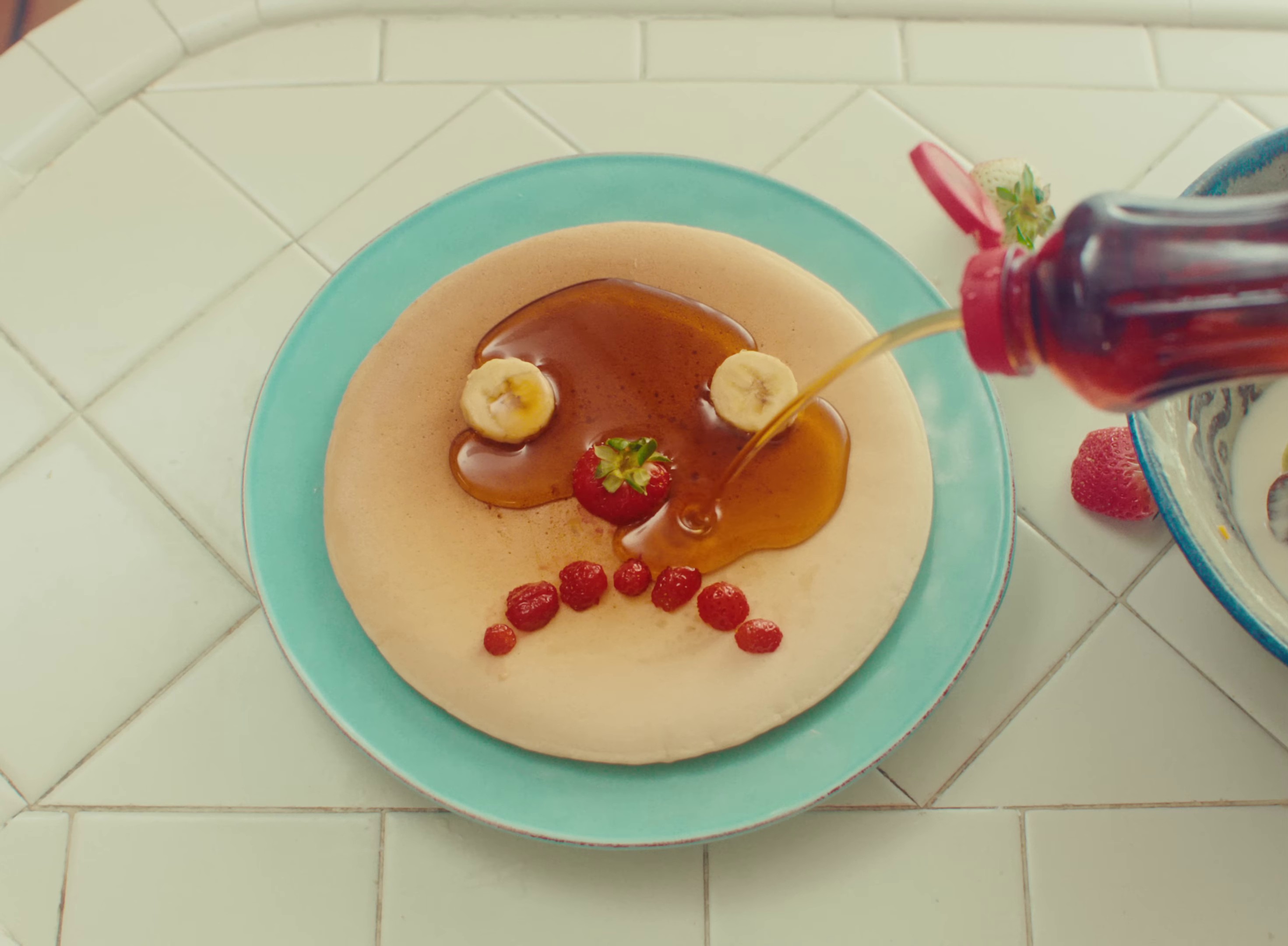 we're all eating each other (2024) —  shot,  lighting