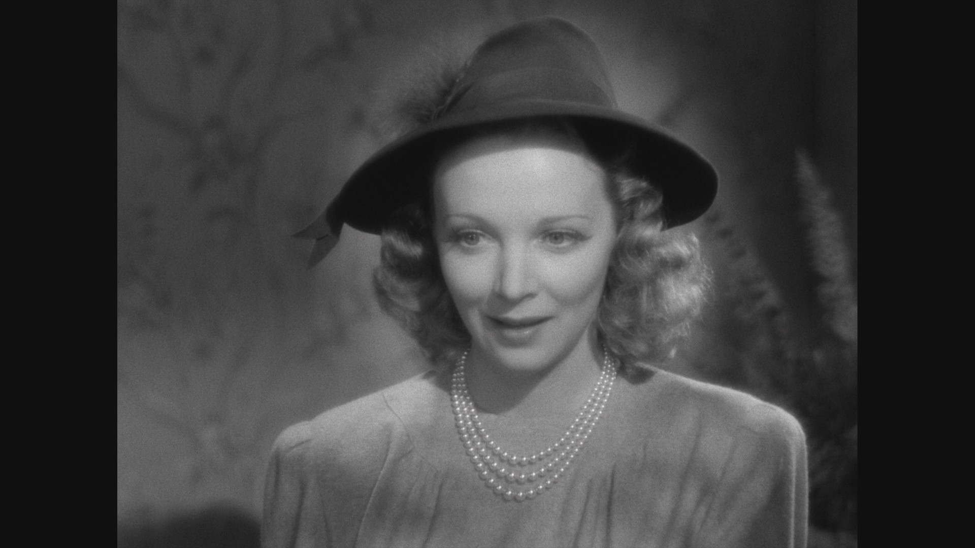 The Invisible Woman (1940) —  shot,  lighting