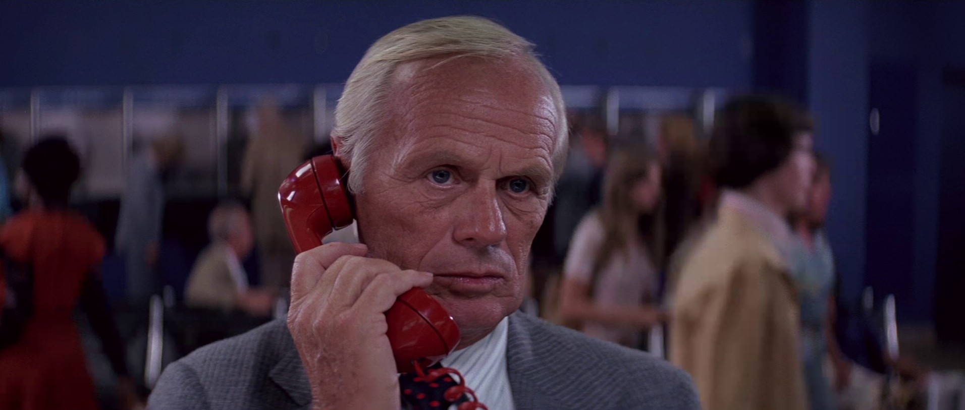 Rollercoaster (1977) —  shot,  lighting