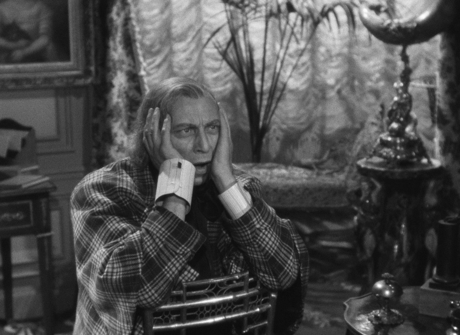 Miquette et sa mère (1934) —  shot,  lighting