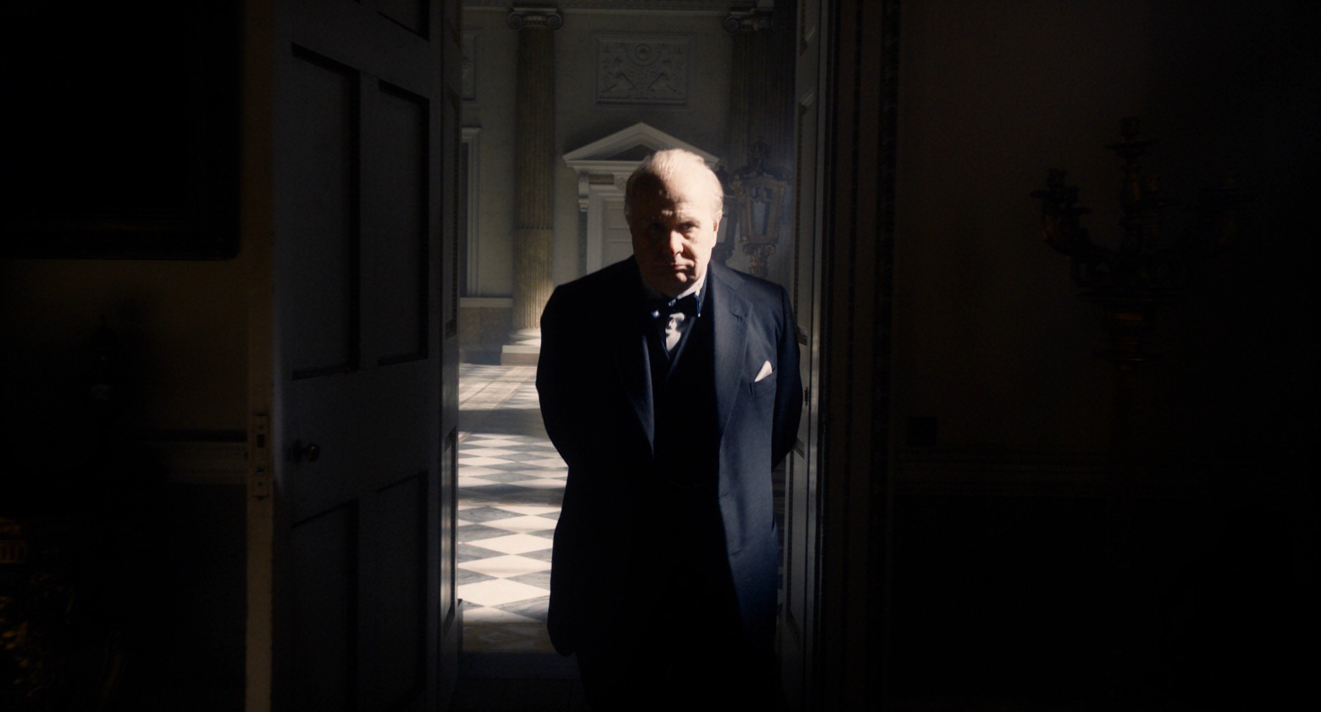 Darkest Hour (2017) —  shot,  lighting