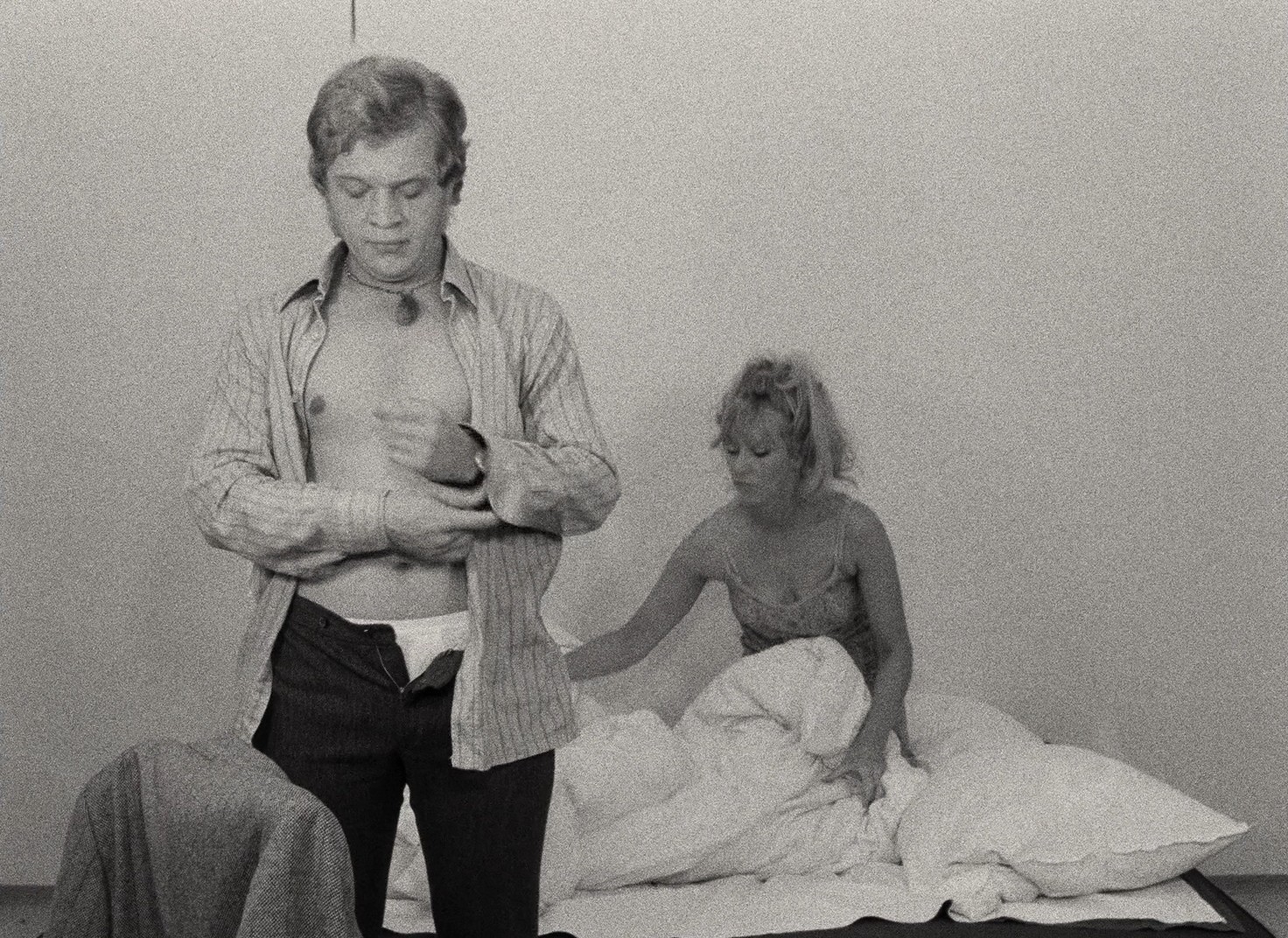 Katzelmacher (1969) —  shot,  lighting