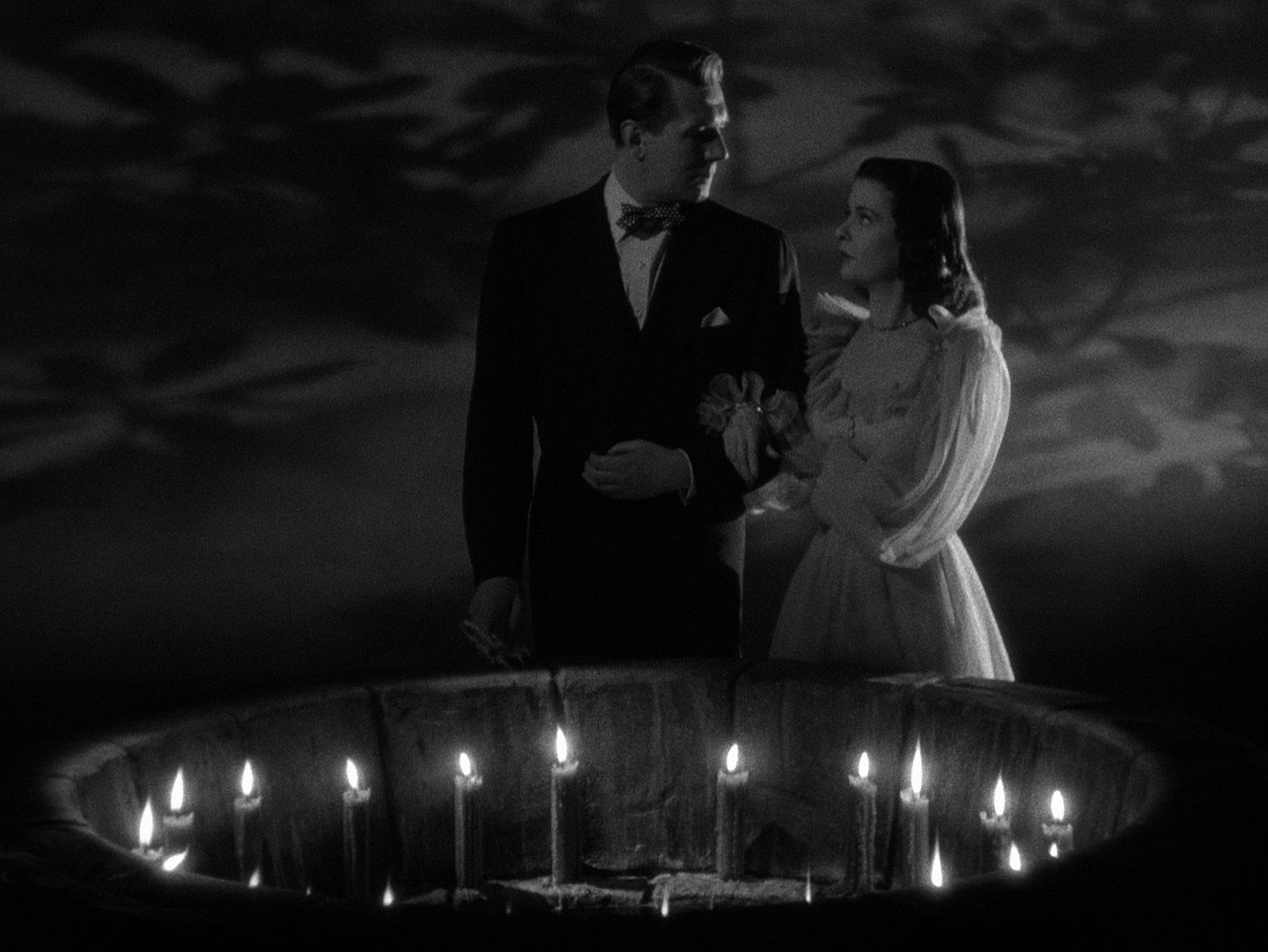 Secret Beyond the Door... (1947) —  shot,  lighting