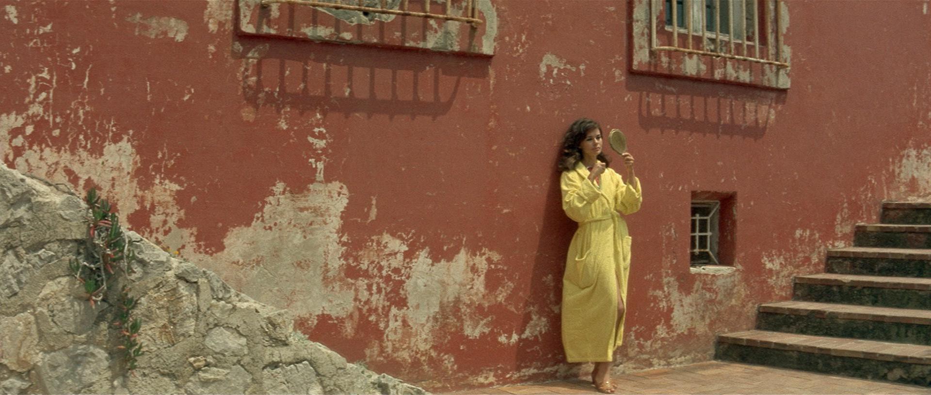 Contempt (1963) —  shot,  lighting