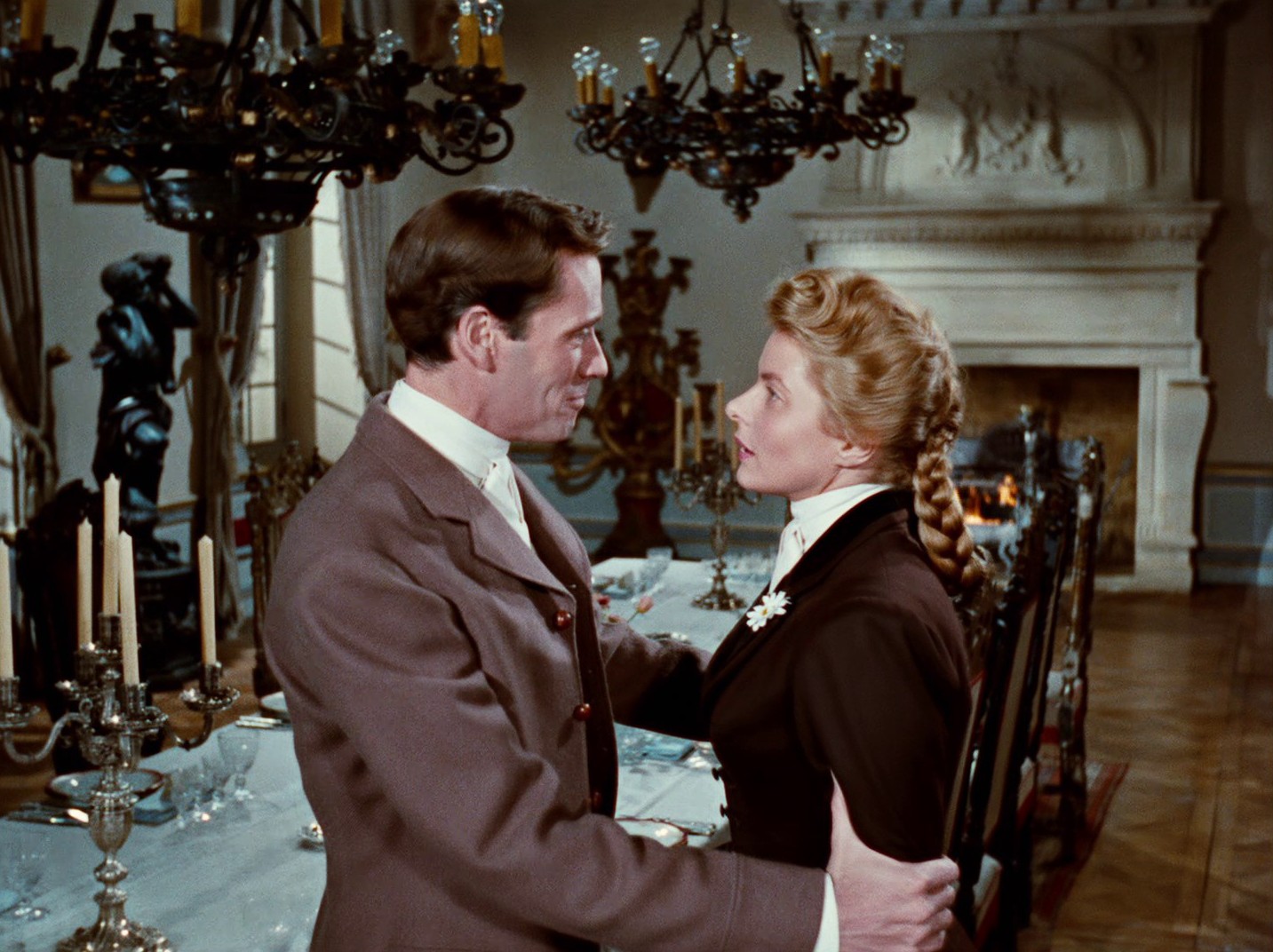 Paris Does Strange Things (1956) —  shot,  lighting