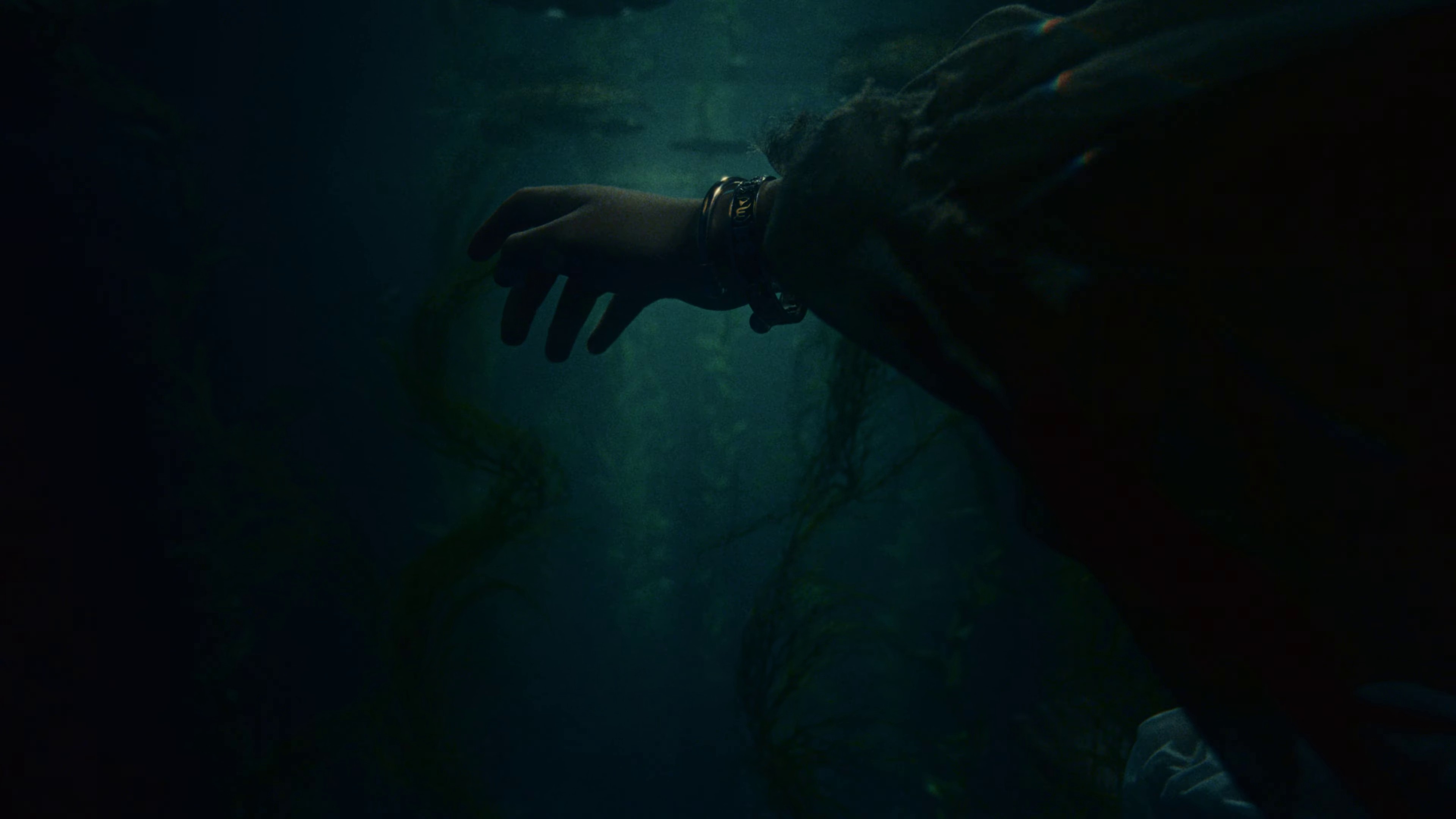 Your face (2023) —  shot,  lighting