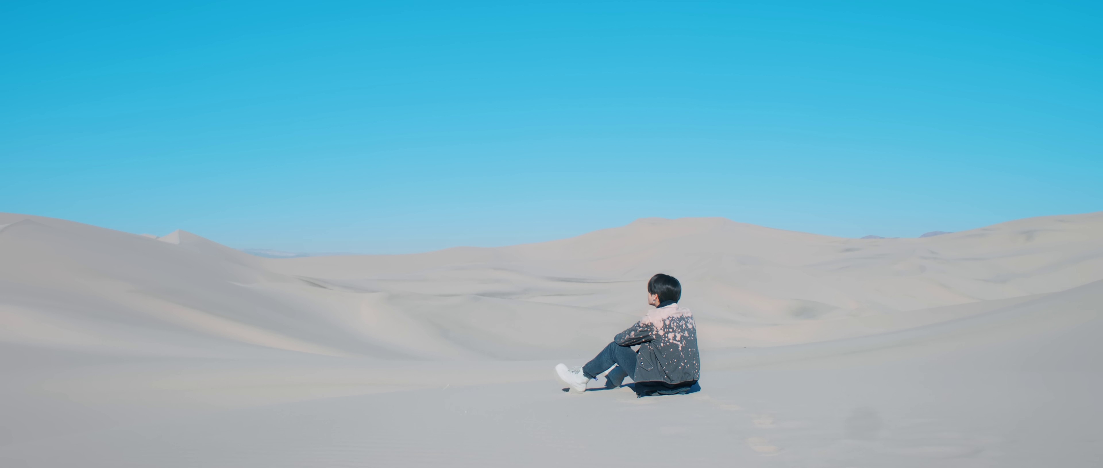 Yet To Come (The Most Beautiful Moment) (2022) —  shot,  lighting