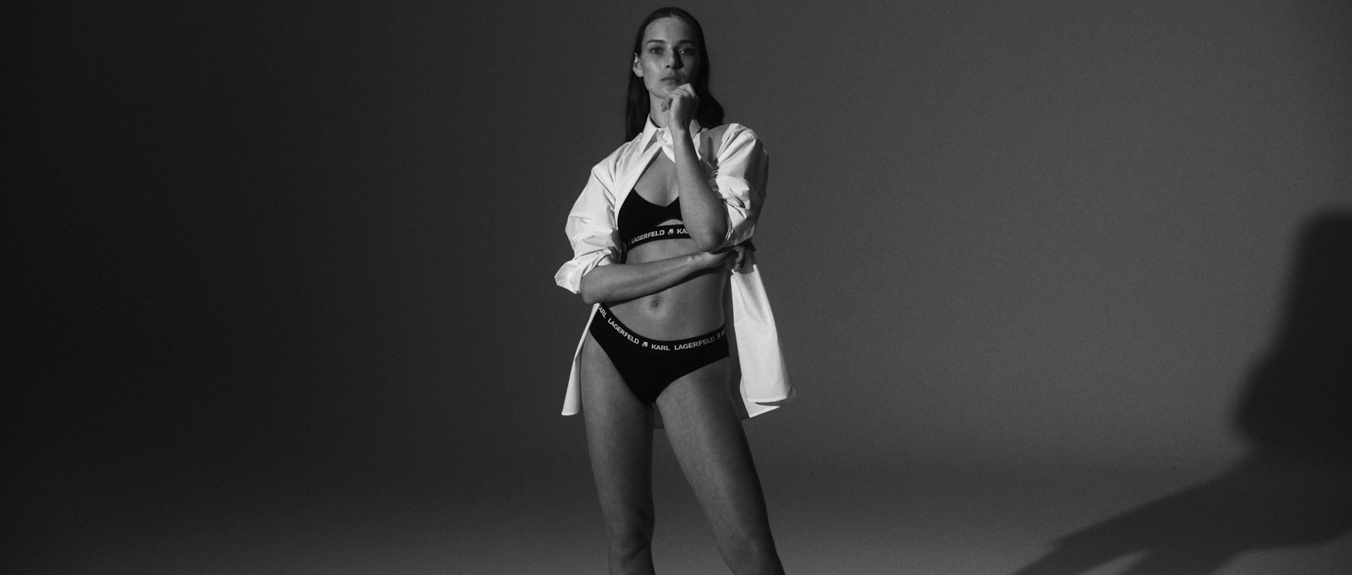 Karl Lagerfeld - UW 2021 (2021) —  shot,  lighting