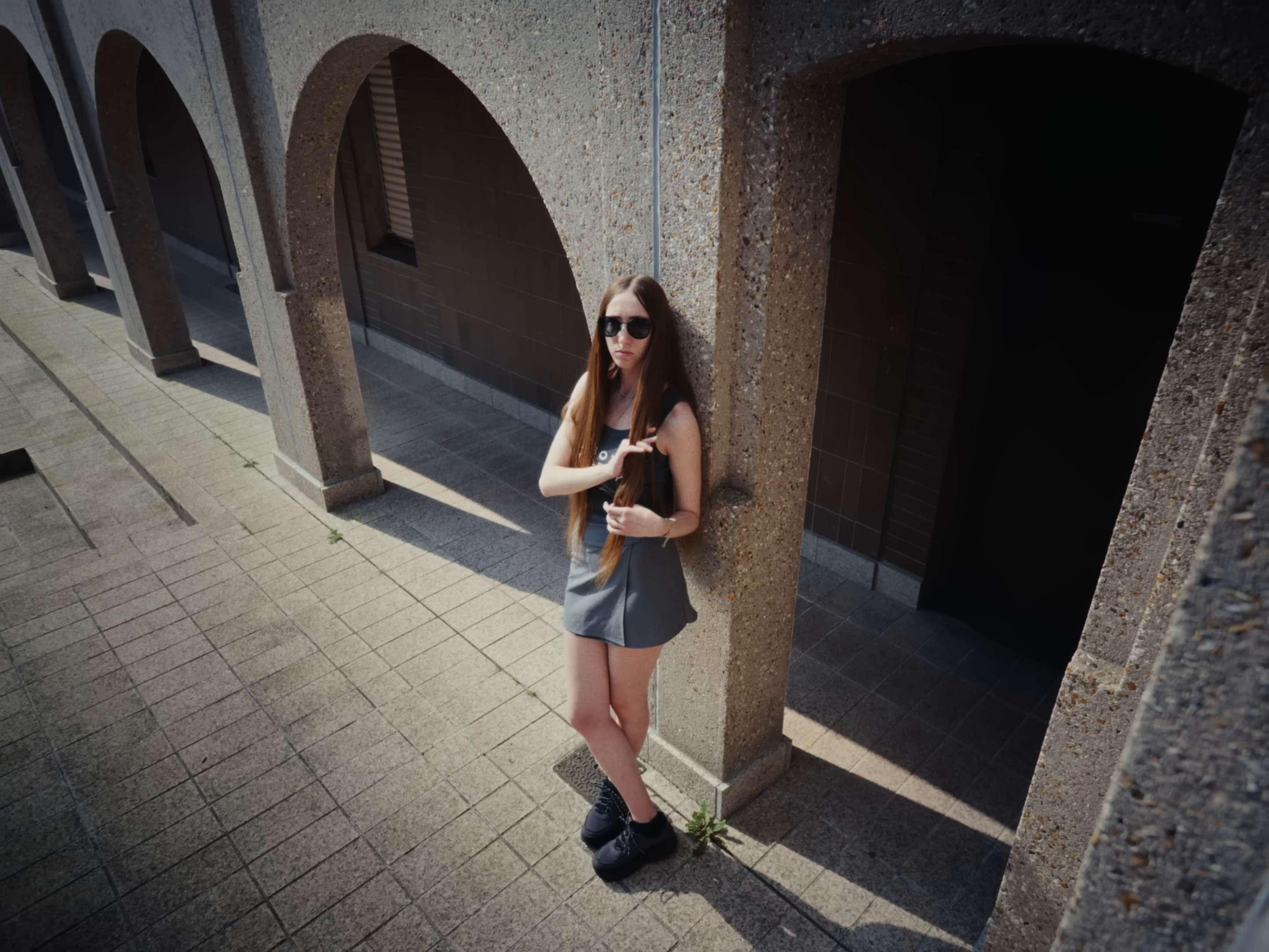 95 degrees (2024) —  shot,  lighting