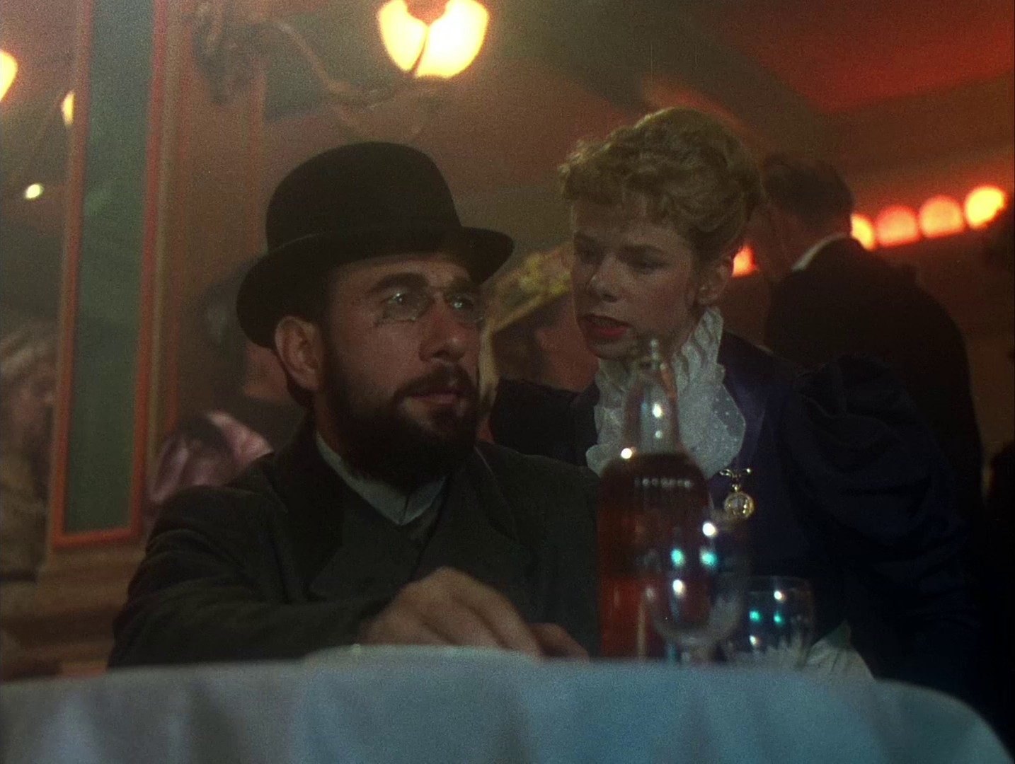 Moulin Rouge (1952) —  shot,  lighting