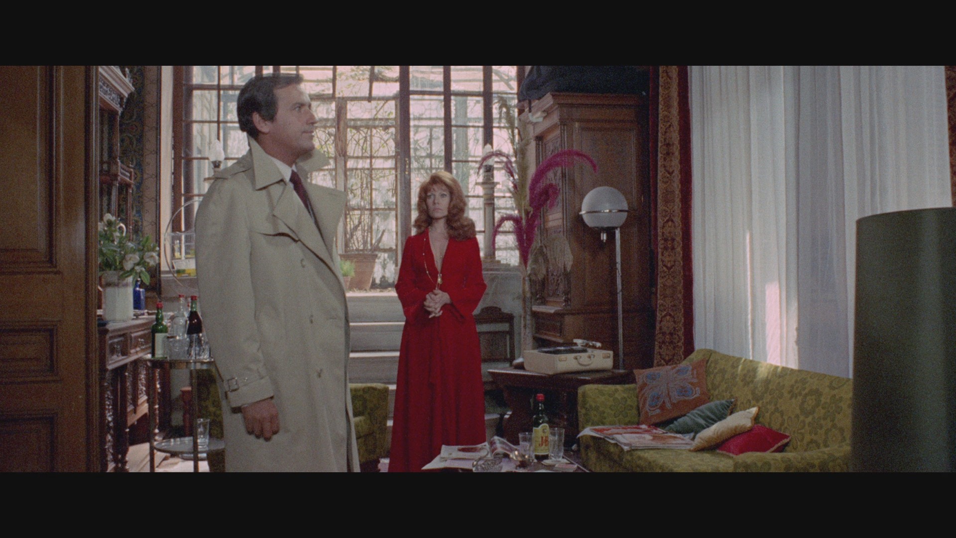 The Case of the Scorpion's Tail (1971) —  shot,  lighting