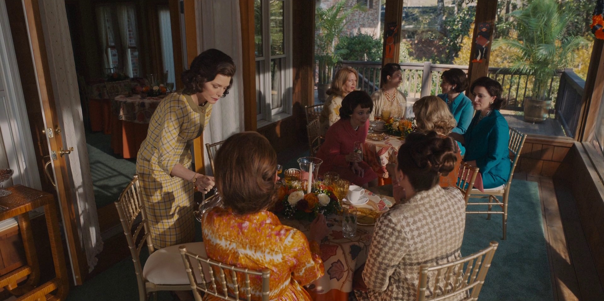 Cracked Pot (2022) —  shot,  lighting