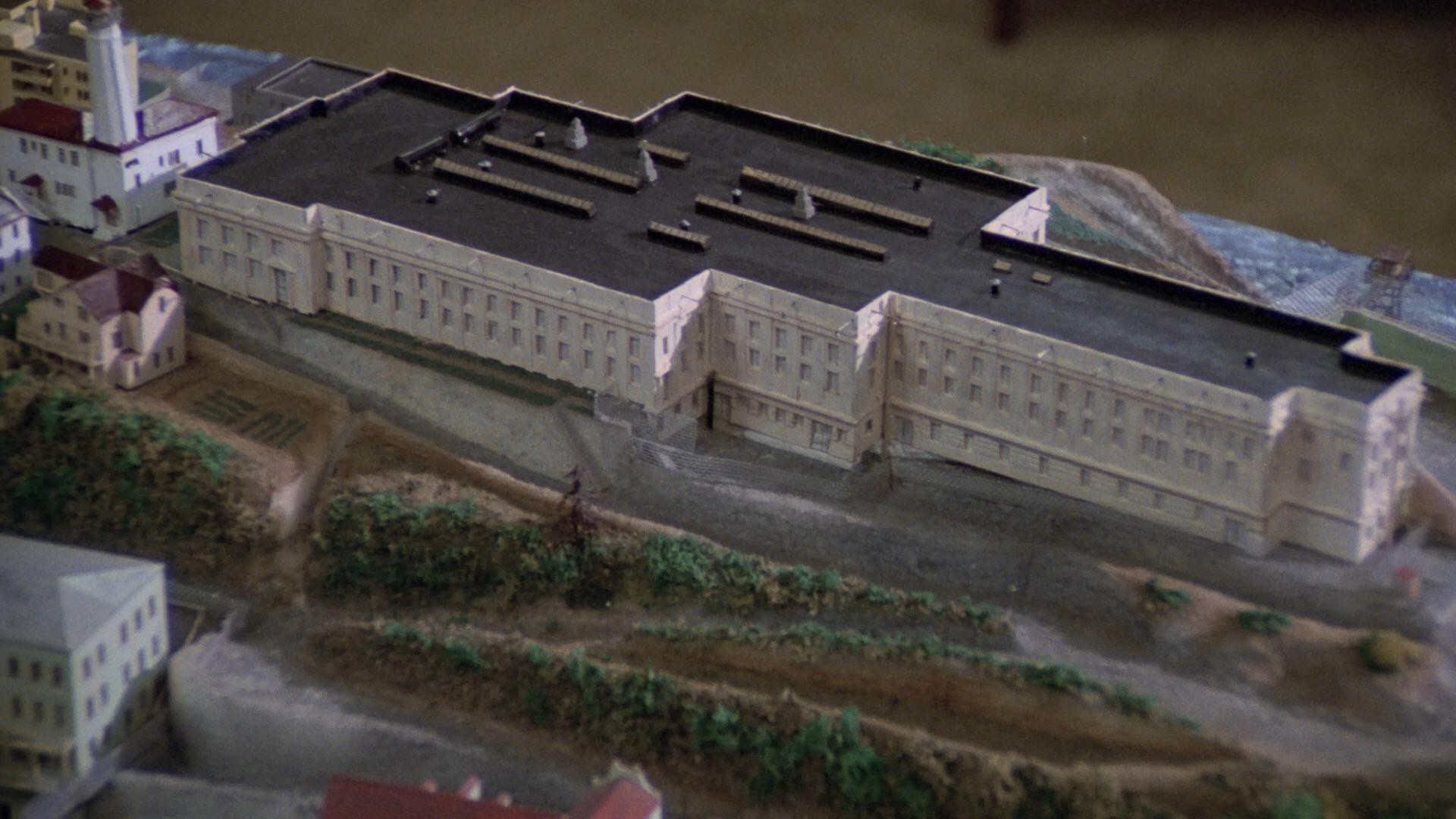 Escape from Alcatraz (1979) —  shot,  lighting