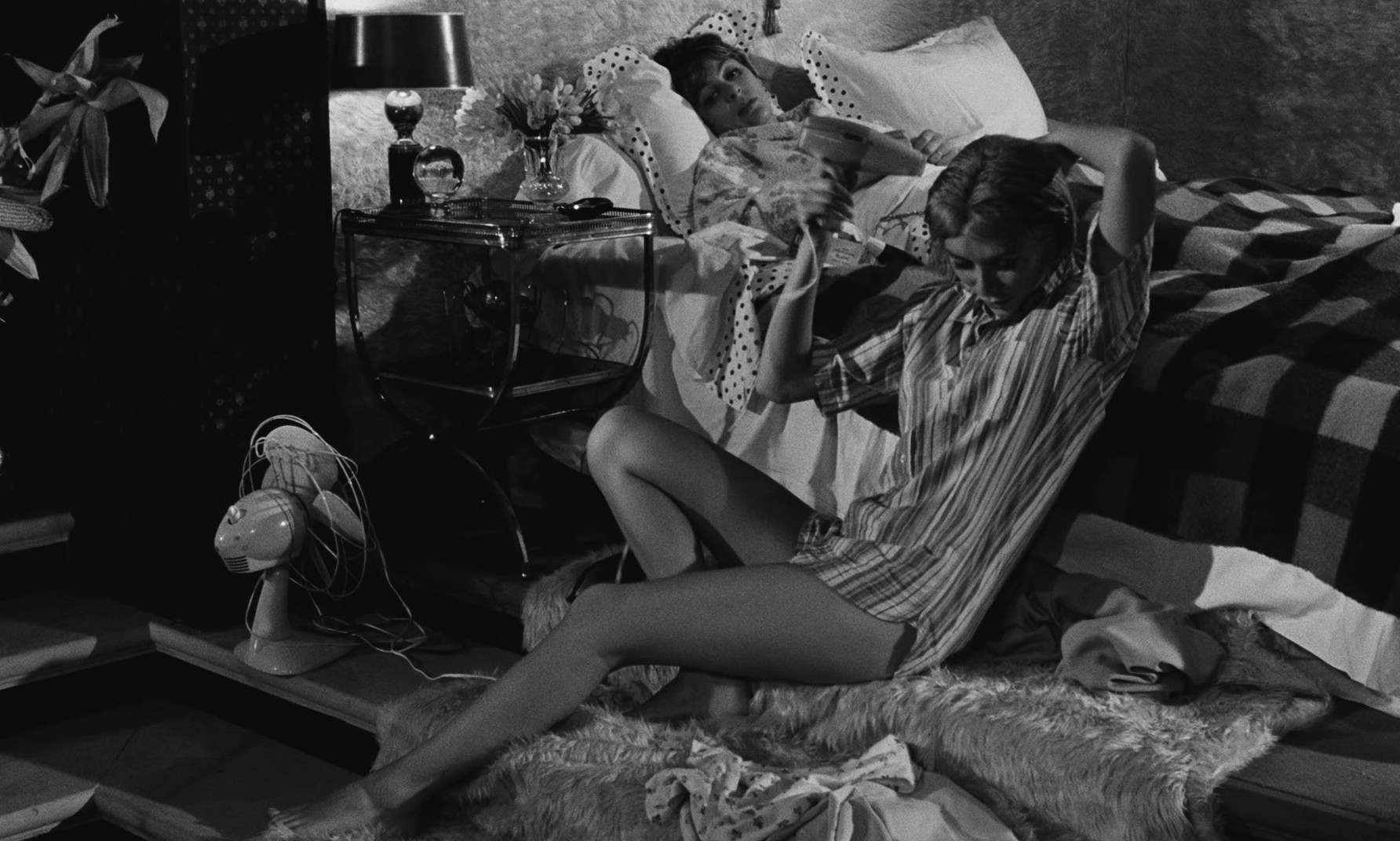 Galia (1966) —  shot,  lighting