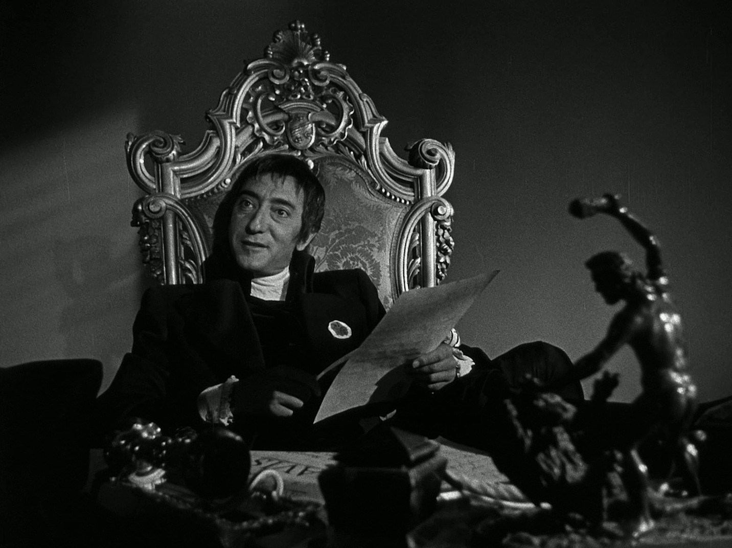 The Black Book (1949) —  shot,  lighting