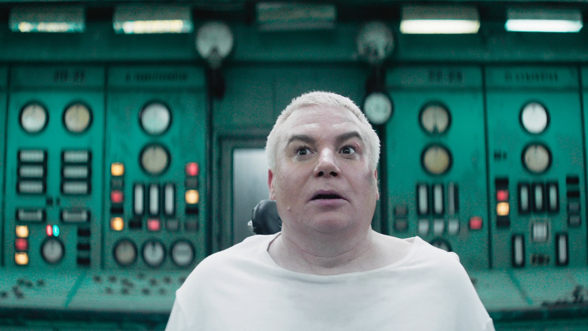 Terminal (2018) —  shot,  lighting