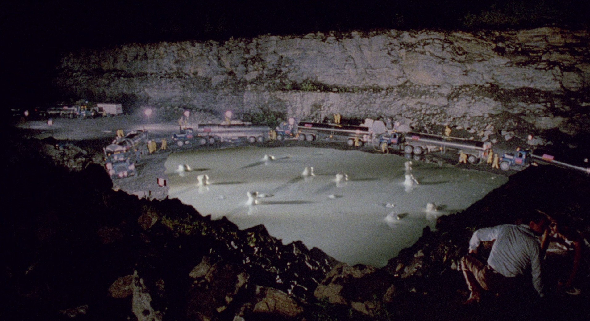 The Stuff (1985) —  shot,  lighting